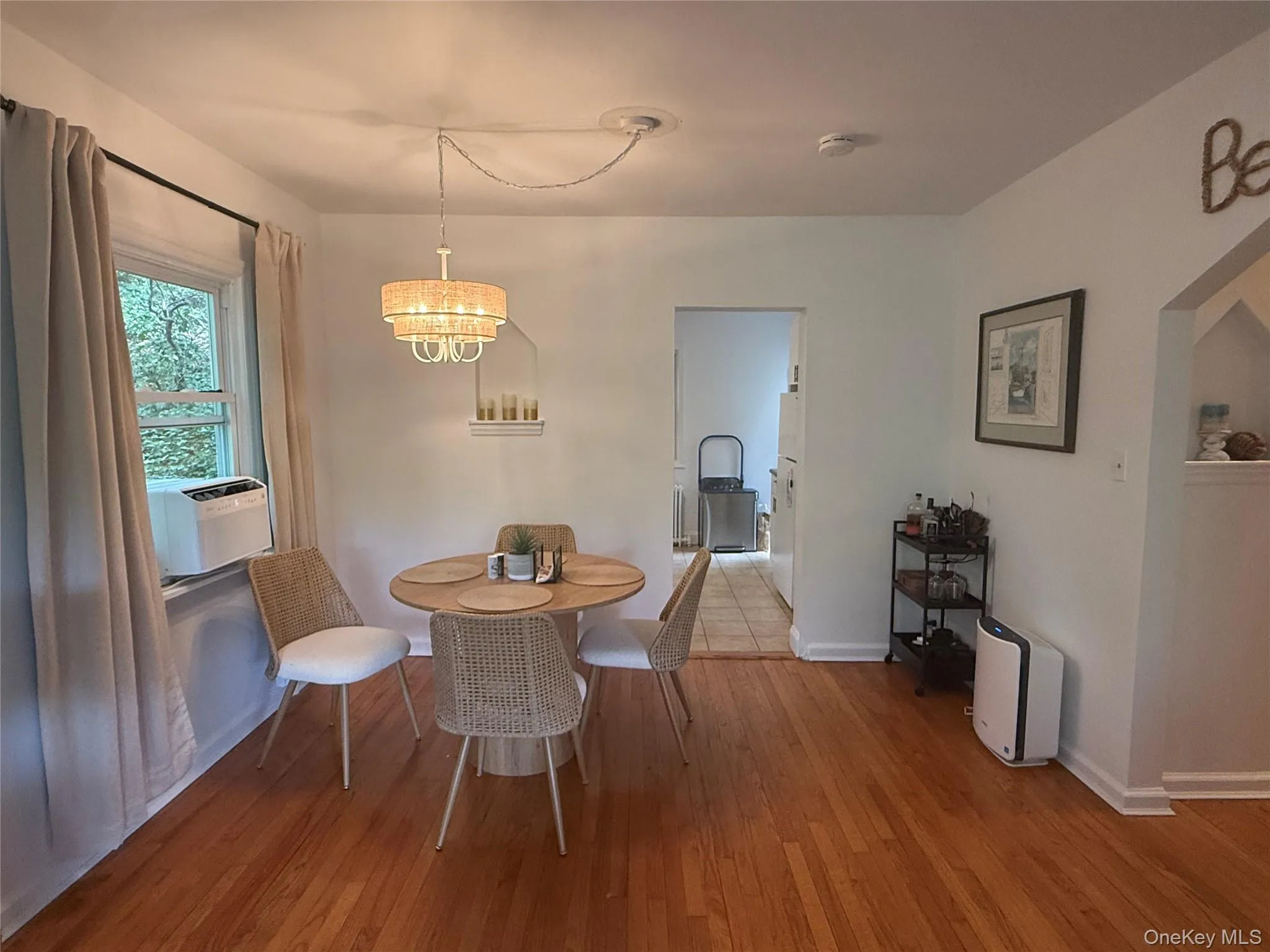 19 Cotswold Drive, Huntington, NY, 3 Bedroom Bedrooms, 6 Room Rooms,2 BathroomBathrooms,Residential Lease,For Rent,Cotswold,0,1061643 19 Cotswold Drive, Huntington, NY, 3 Bedroom Bedrooms, 6 Room Rooms,2 BathroomBathrooms,Residential Lease,For Rent,Cotswold,0,1061643