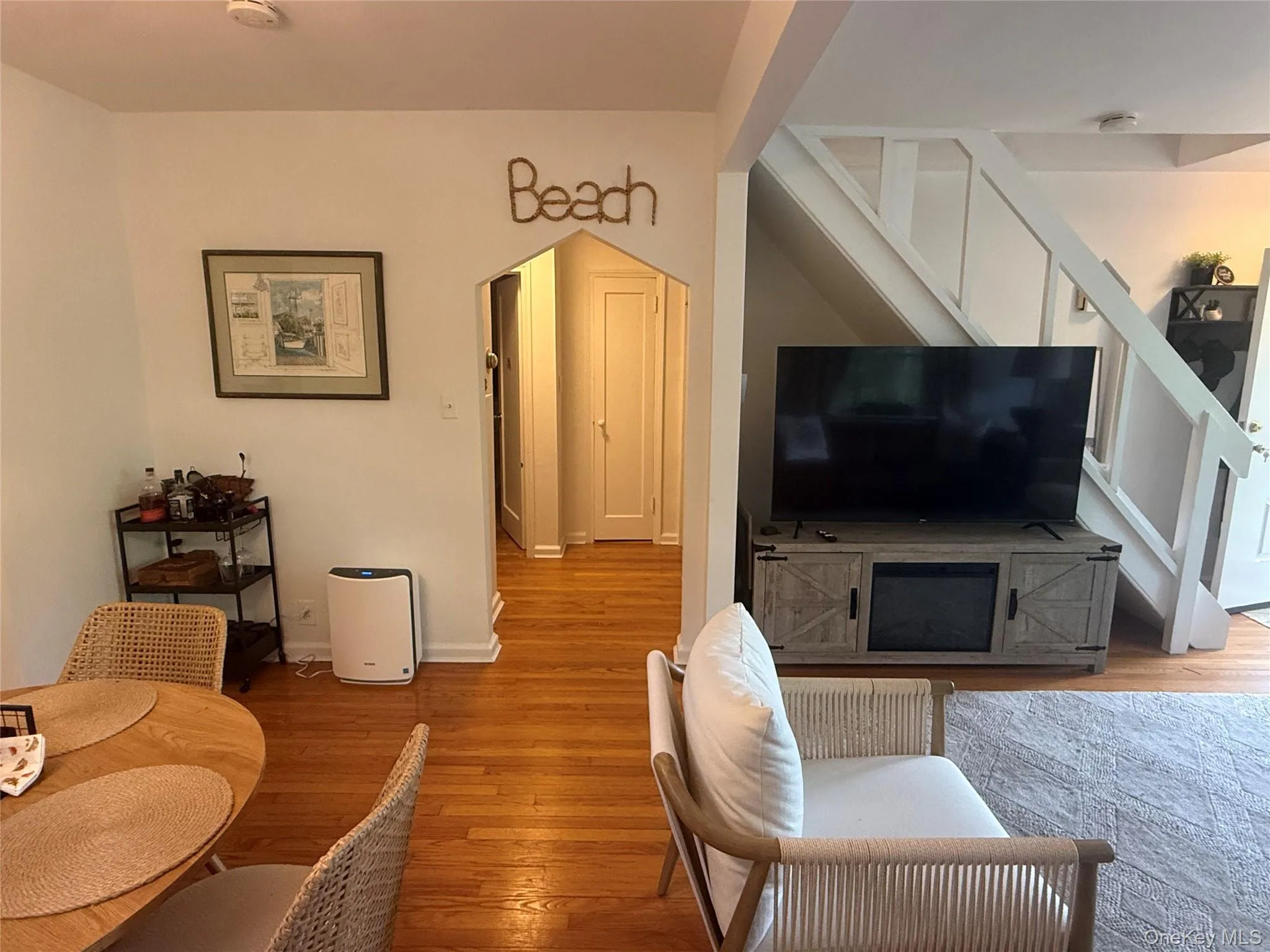 19 Cotswold Drive, Huntington, NY, 3 Bedroom Bedrooms, 6 Room Rooms,2 BathroomBathrooms,Residential Lease,For Rent,Cotswold,0,1061643 19 Cotswold Drive, Huntington, NY, 3 Bedroom Bedrooms, 6 Room Rooms,2 BathroomBathrooms,Residential Lease,For Rent,Cotswold,0,1061643