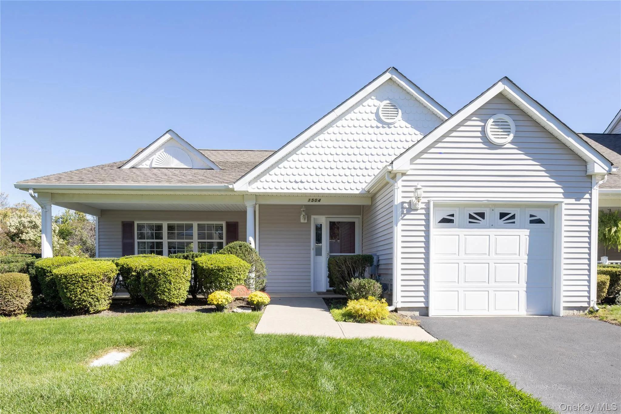 Beautiful Detached Home Beautiful Detached Home