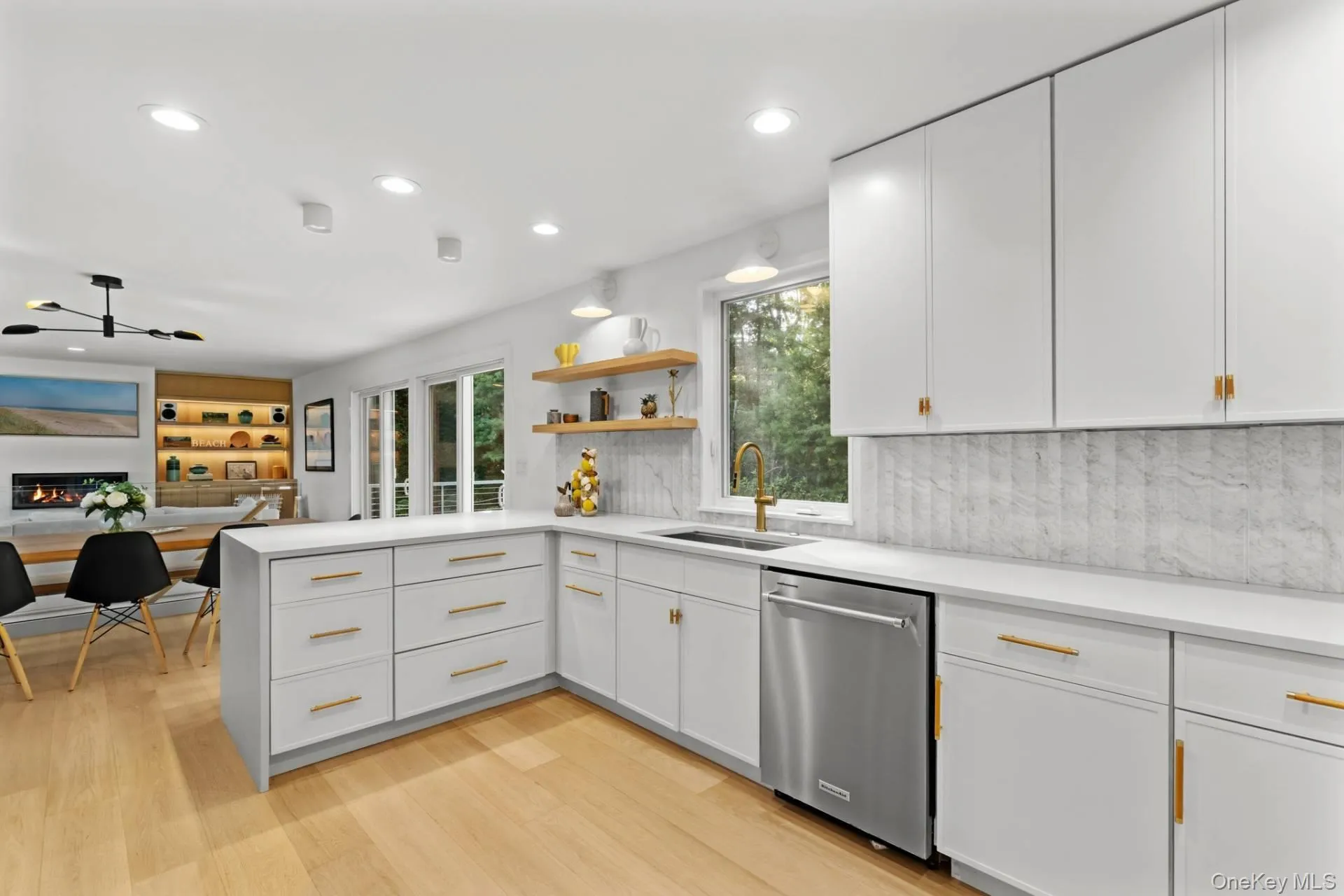 1039 Springs Fireplace Road, East Hampton, New York 11937