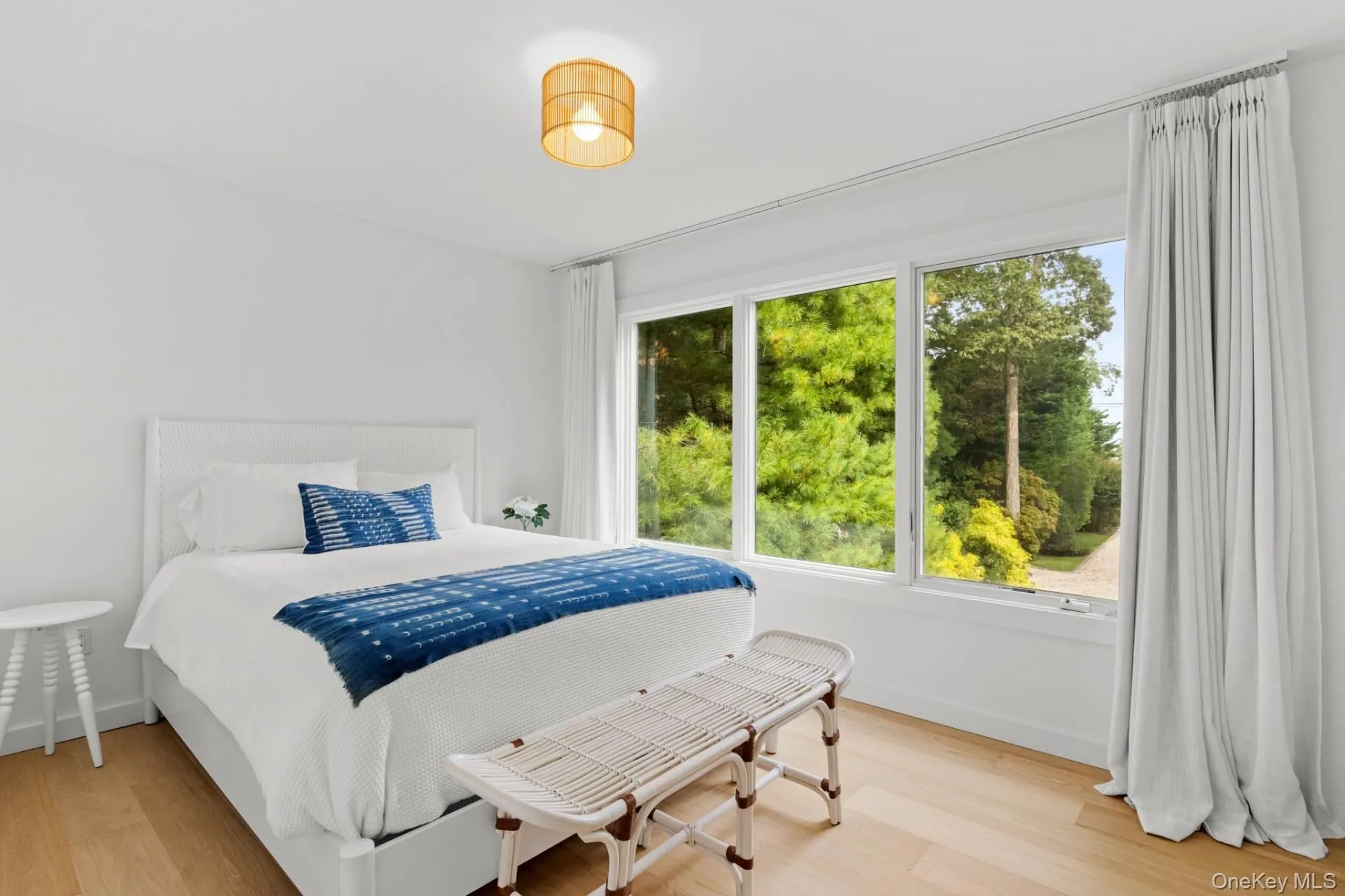 1039 Springs Fireplace Road, East Hampton, New York 11937