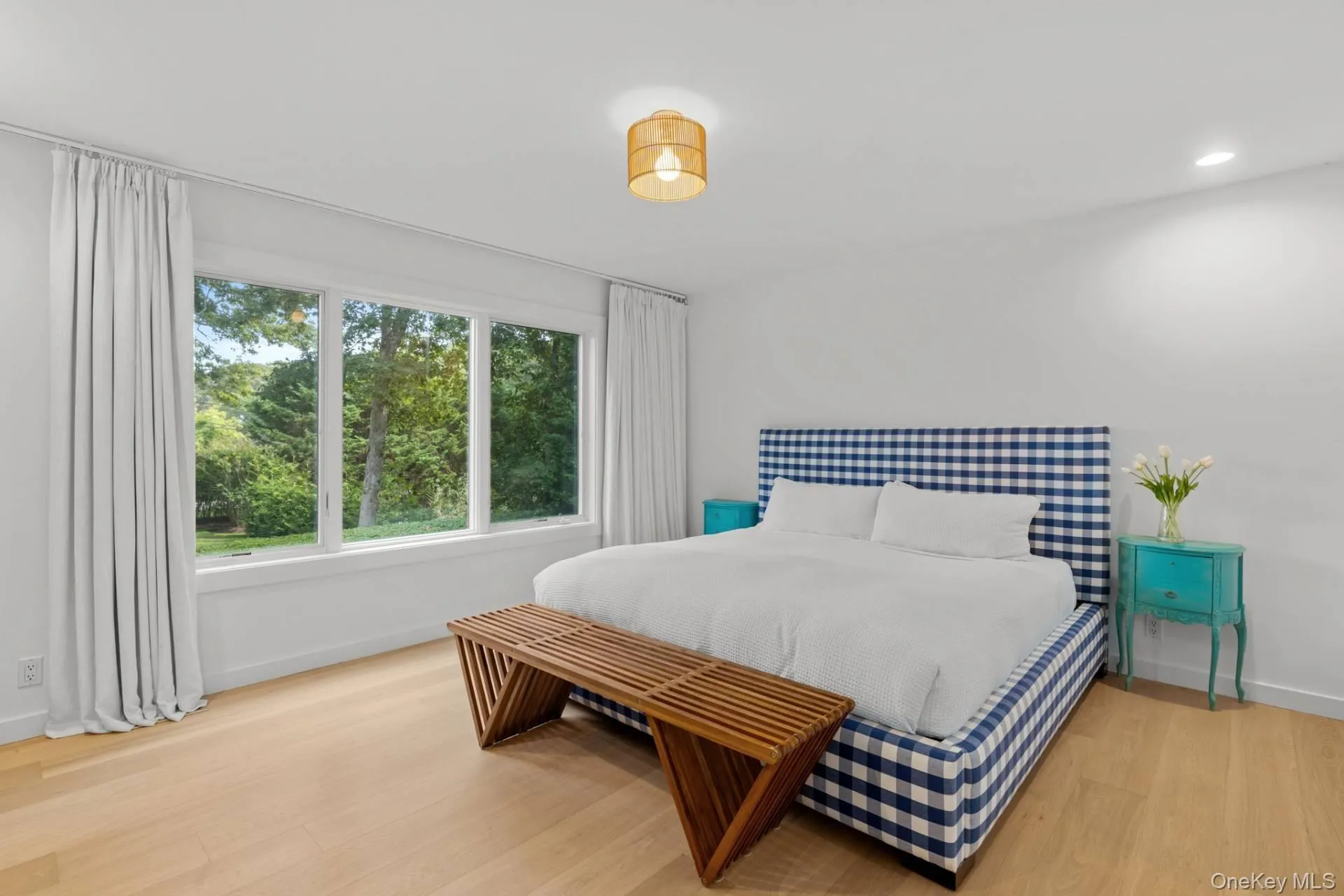 1039 Springs Fireplace Road, East Hampton, New York 11937