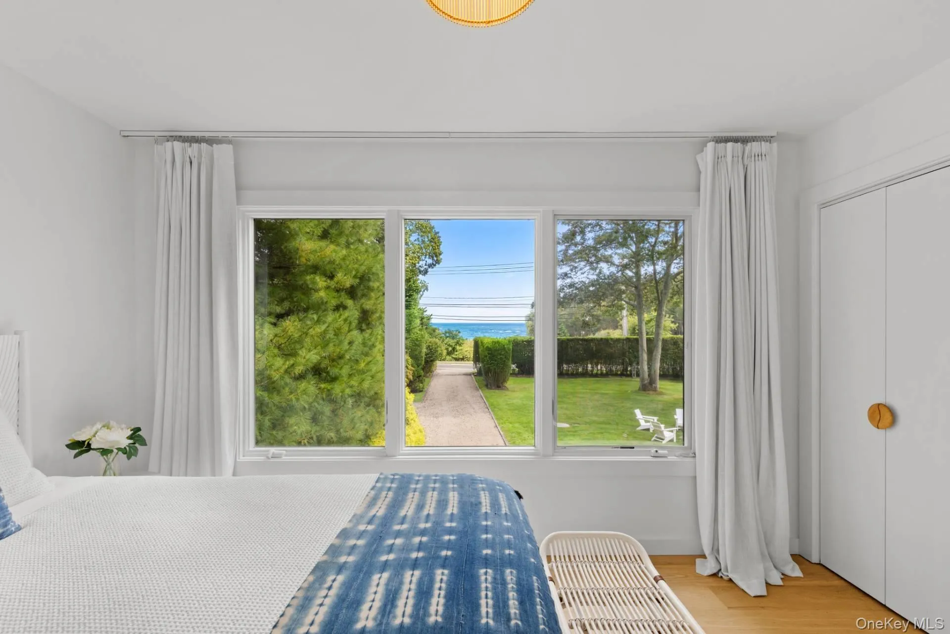 1039 Springs Fireplace Road, East Hampton, New York 11937