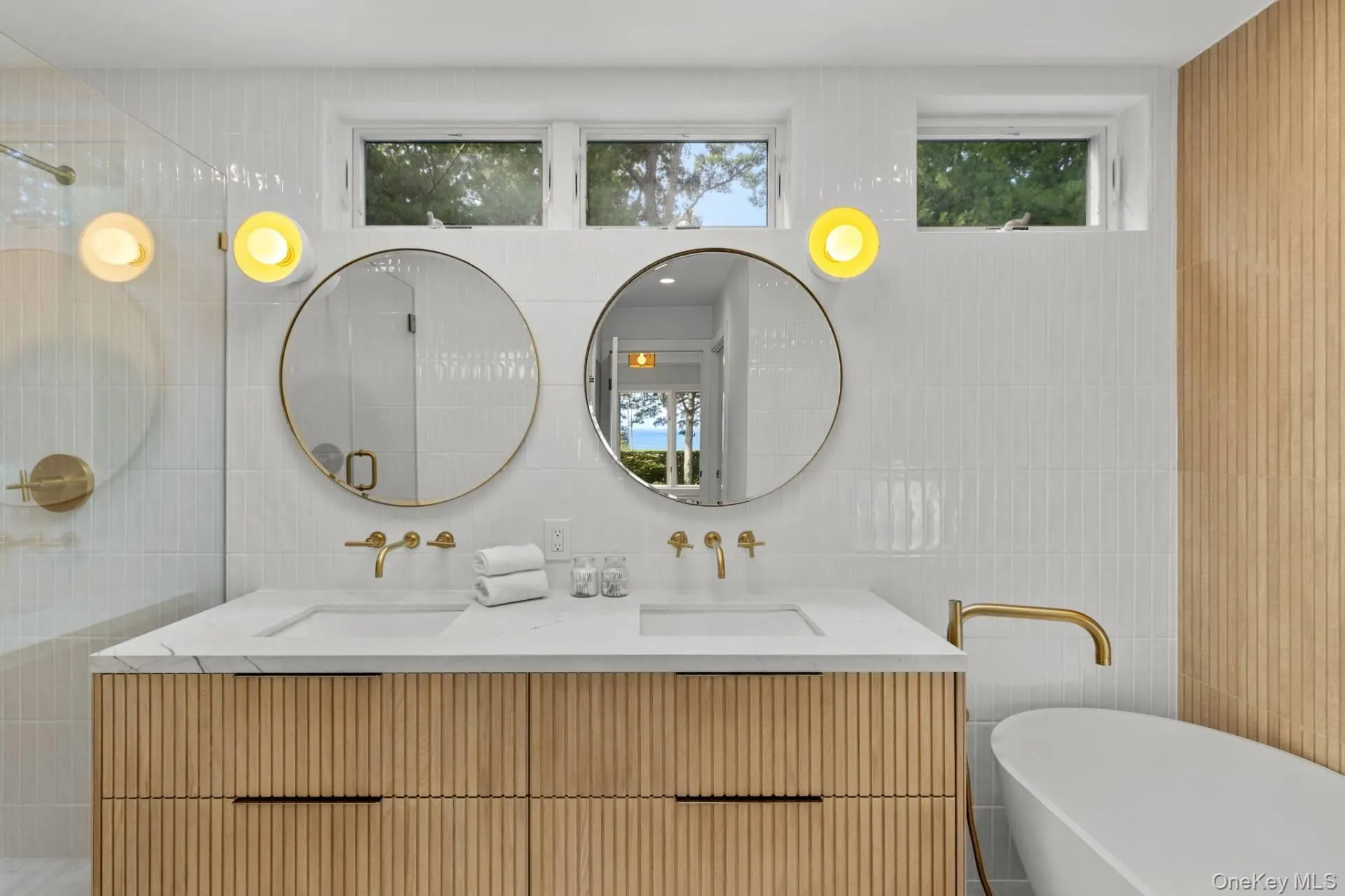 1039 Springs Fireplace Road, East Hampton, New York 11937