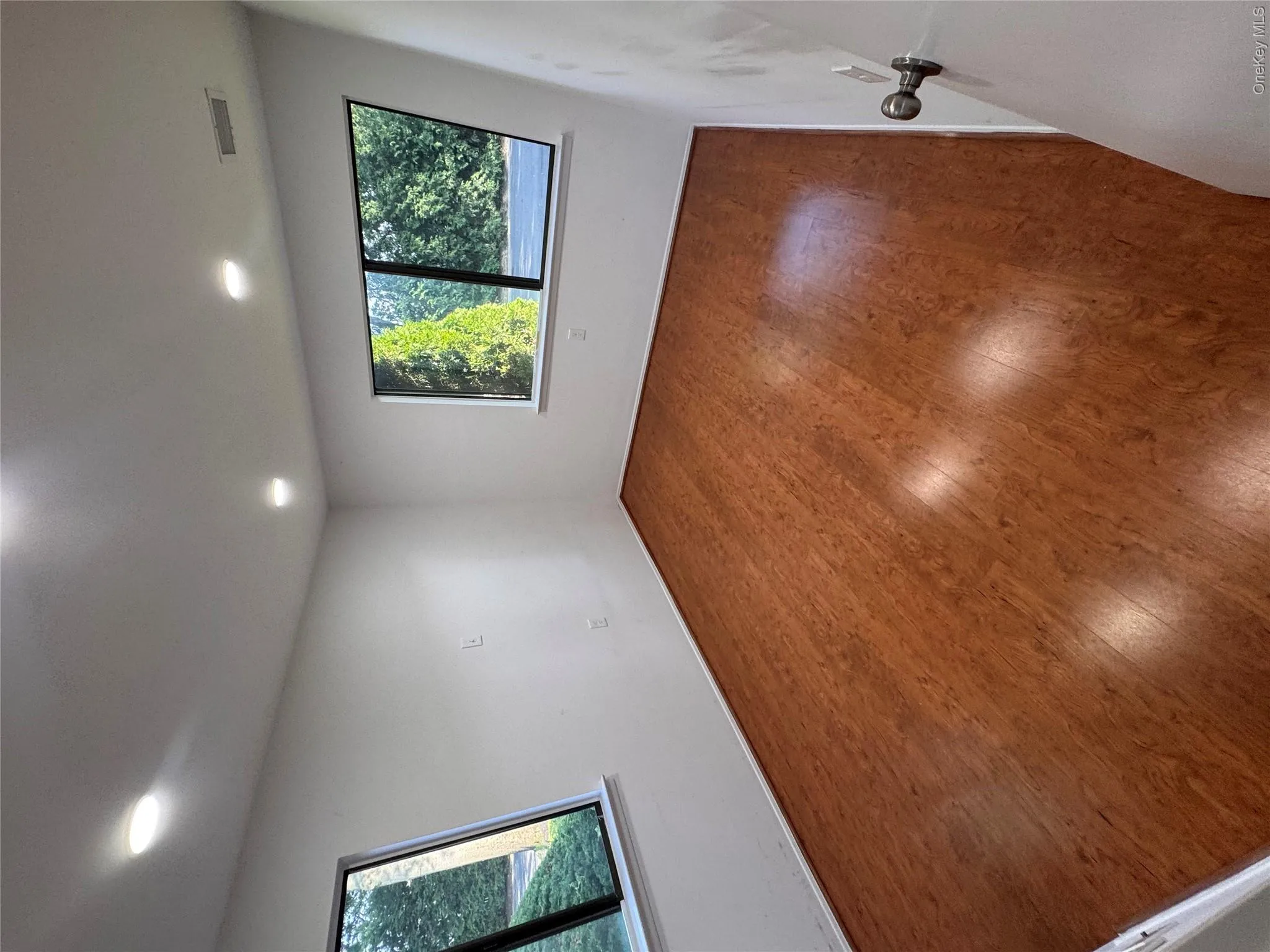 20 Strathmore Gate Drive, Brookhaven, NY, 2 Bedroom Bedrooms, 5 Room Rooms,1 BathroomBathrooms,Residential Lease,For Rent,Strathmore Gate,0,1061668 20 Strathmore Gate Drive, Brookhaven, NY, 2 Bedroom Bedrooms, 5 Room Rooms,1 BathroomBathrooms,Residential Lease,For Rent,Strathmore Gate,0,1061668