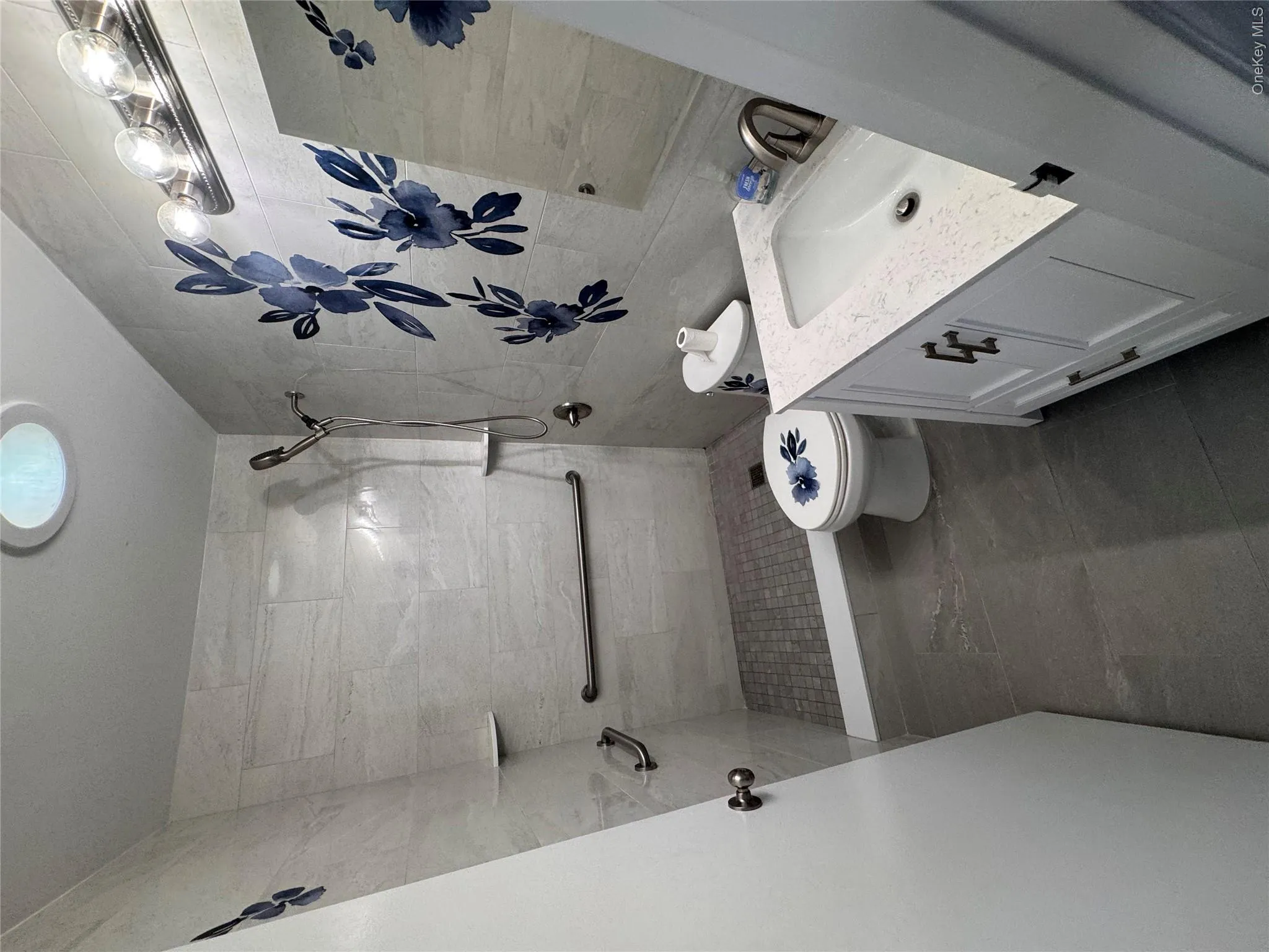 20 Strathmore Gate Drive, Brookhaven, NY, 2 Bedroom Bedrooms, 5 Room Rooms,1 BathroomBathrooms,Residential Lease,For Rent,Strathmore Gate,0,1061668 20 Strathmore Gate Drive, Brookhaven, NY, 2 Bedroom Bedrooms, 5 Room Rooms,1 BathroomBathrooms,Residential Lease,For Rent,Strathmore Gate,0,1061668