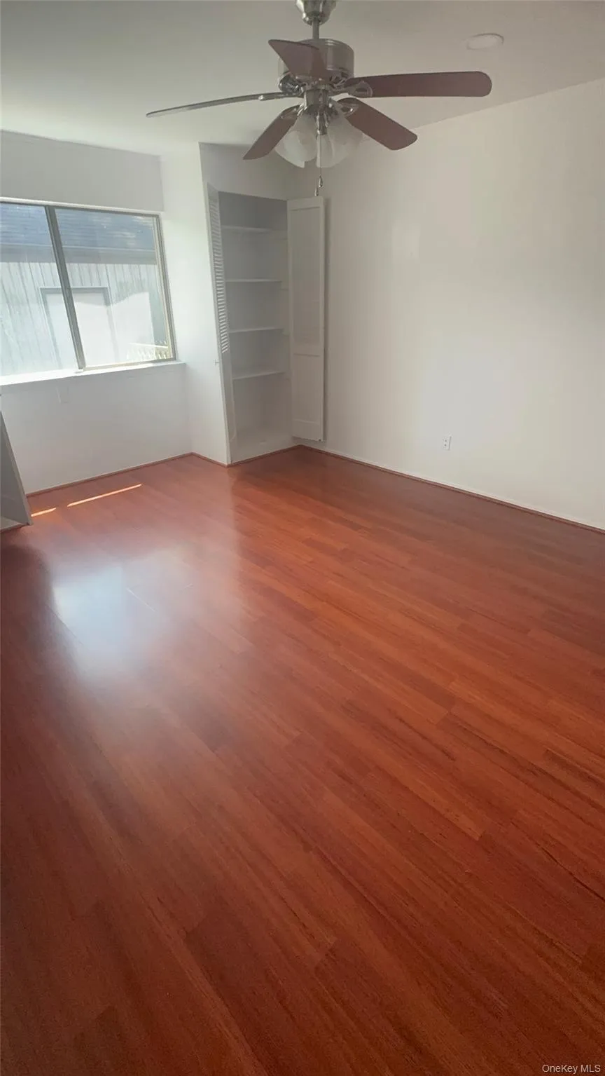 20 Strathmore Gate Drive, Brookhaven, NY, 2 Bedroom Bedrooms, 5 Room Rooms,1 BathroomBathrooms,Residential Lease,For Rent,Strathmore Gate,0,1061668 20 Strathmore Gate Drive, Brookhaven, NY, 2 Bedroom Bedrooms, 5 Room Rooms,1 BathroomBathrooms,Residential Lease,For Rent,Strathmore Gate,0,1061668