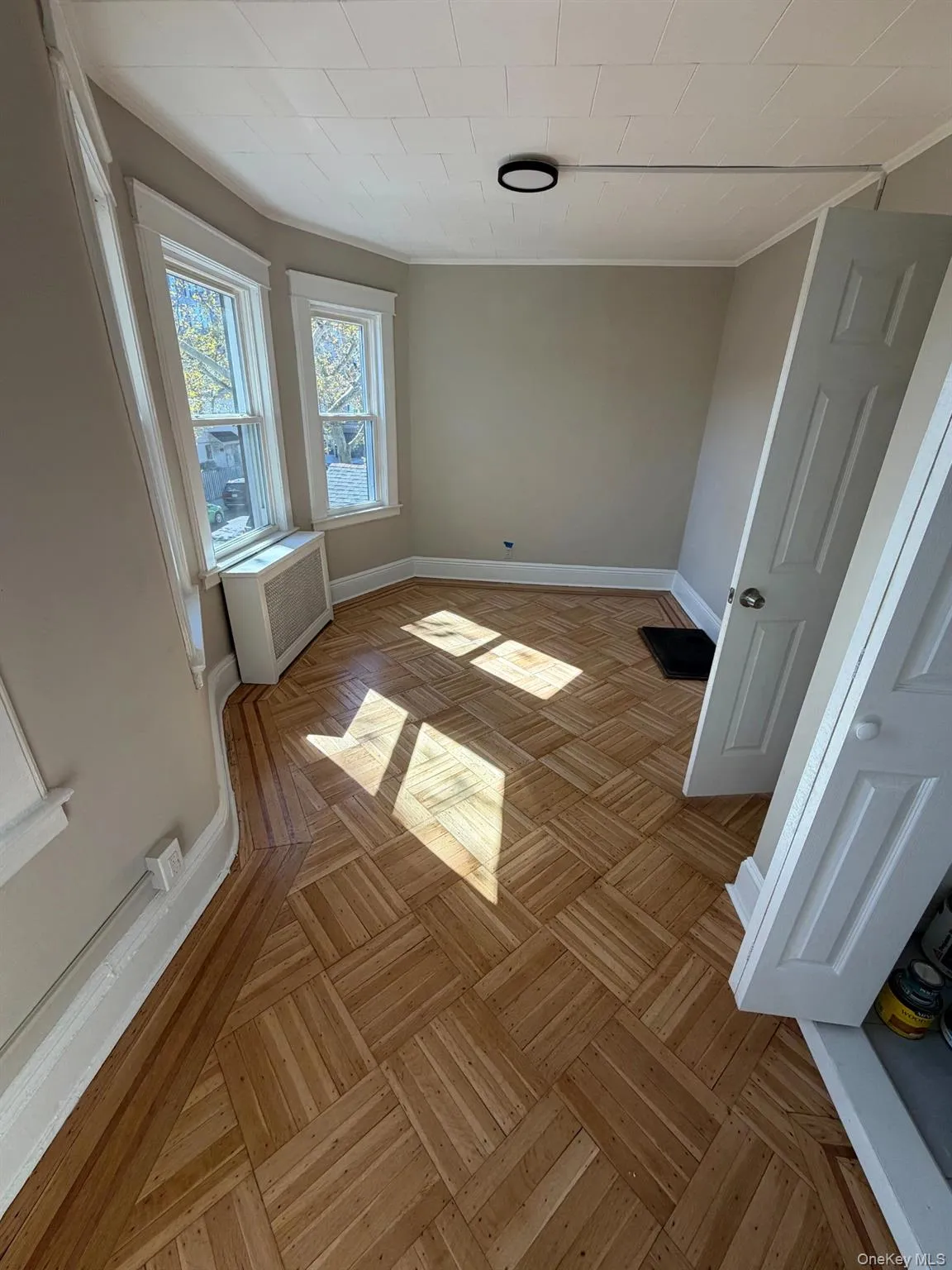 13915 88th Road, New York, NY, 1 Bedroom Bedrooms, 4 Room Rooms,1 BathroomBathrooms,Residential Lease,For Rent,88th,0,1061671 13915 88th Road, New York, NY, 1 Bedroom Bedrooms, 4 Room Rooms,1 BathroomBathrooms,Residential Lease,For Rent,88th,0,1061671