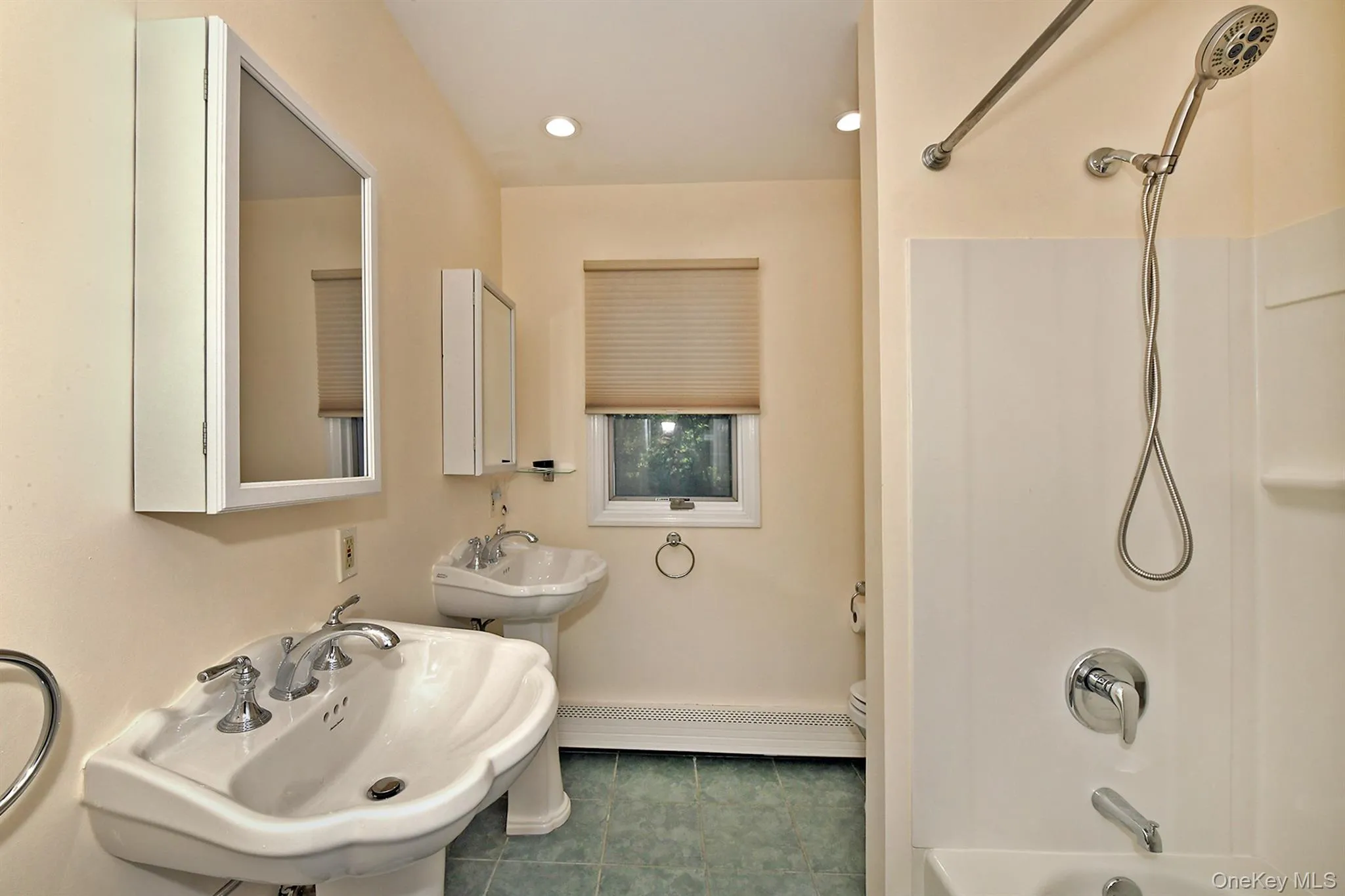 1 Millet Street, Huntington, NY, 4 Bedrooms Bedrooms, 9 Rooms Rooms,2 BathroomsBathrooms,Residential,For Rent,Millet,0,1061673 1 Millet Street, Huntington, NY, 4 Bedrooms Bedrooms, 9 Rooms Rooms,2 BathroomsBathrooms,Residential,For Rent,Millet,0,1061673