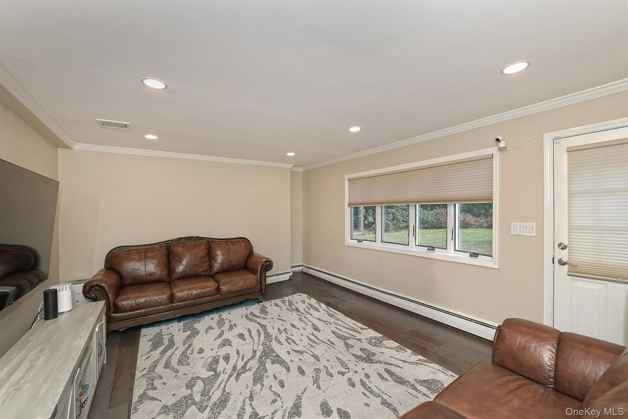 1 Millet Street, Huntington, NY, 4 Bedrooms Bedrooms, 9 Rooms Rooms,2 BathroomsBathrooms,Residential,For Rent,Millet,0,1061673 1 Millet Street, Huntington, NY, 4 Bedrooms Bedrooms, 9 Rooms Rooms,2 BathroomsBathrooms,Residential,For Rent,Millet,0,1061673