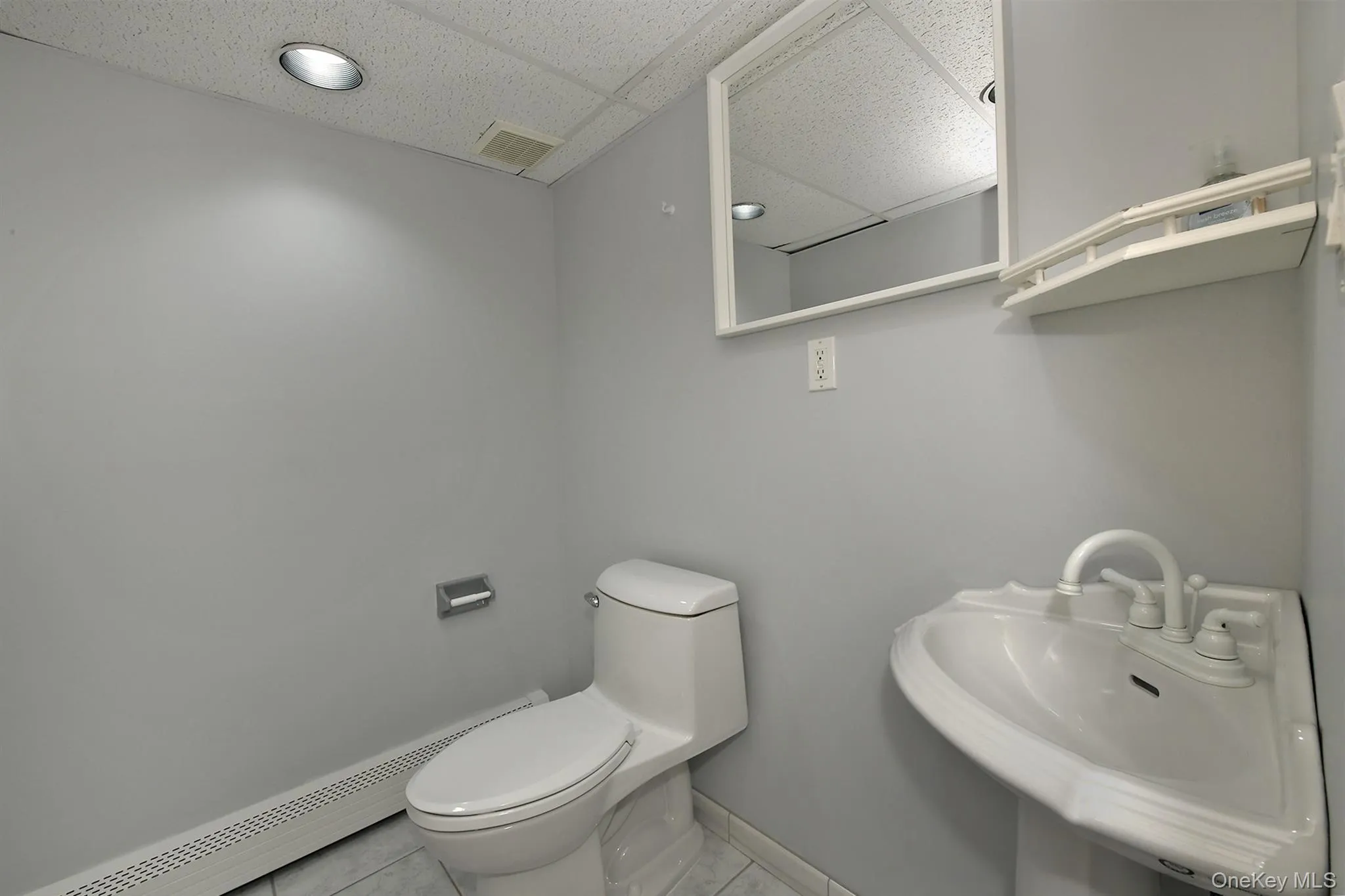 1 Millet Street, Huntington, NY, 4 Bedrooms Bedrooms, 9 Rooms Rooms,2 BathroomsBathrooms,Residential,For Rent,Millet,0,1061673 1 Millet Street, Huntington, NY, 4 Bedrooms Bedrooms, 9 Rooms Rooms,2 BathroomsBathrooms,Residential,For Rent,Millet,0,1061673