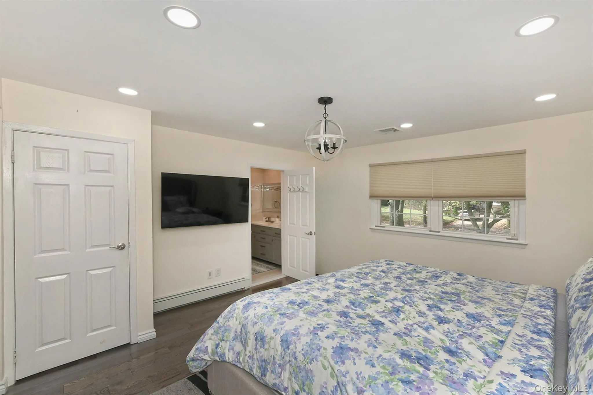 1 Millet Street, Huntington, NY, 4 Bedrooms Bedrooms, 9 Rooms Rooms,2 BathroomsBathrooms,Residential,For Rent,Millet,0,1061673 1 Millet Street, Huntington, NY, 4 Bedrooms Bedrooms, 9 Rooms Rooms,2 BathroomsBathrooms,Residential,For Rent,Millet,0,1061673