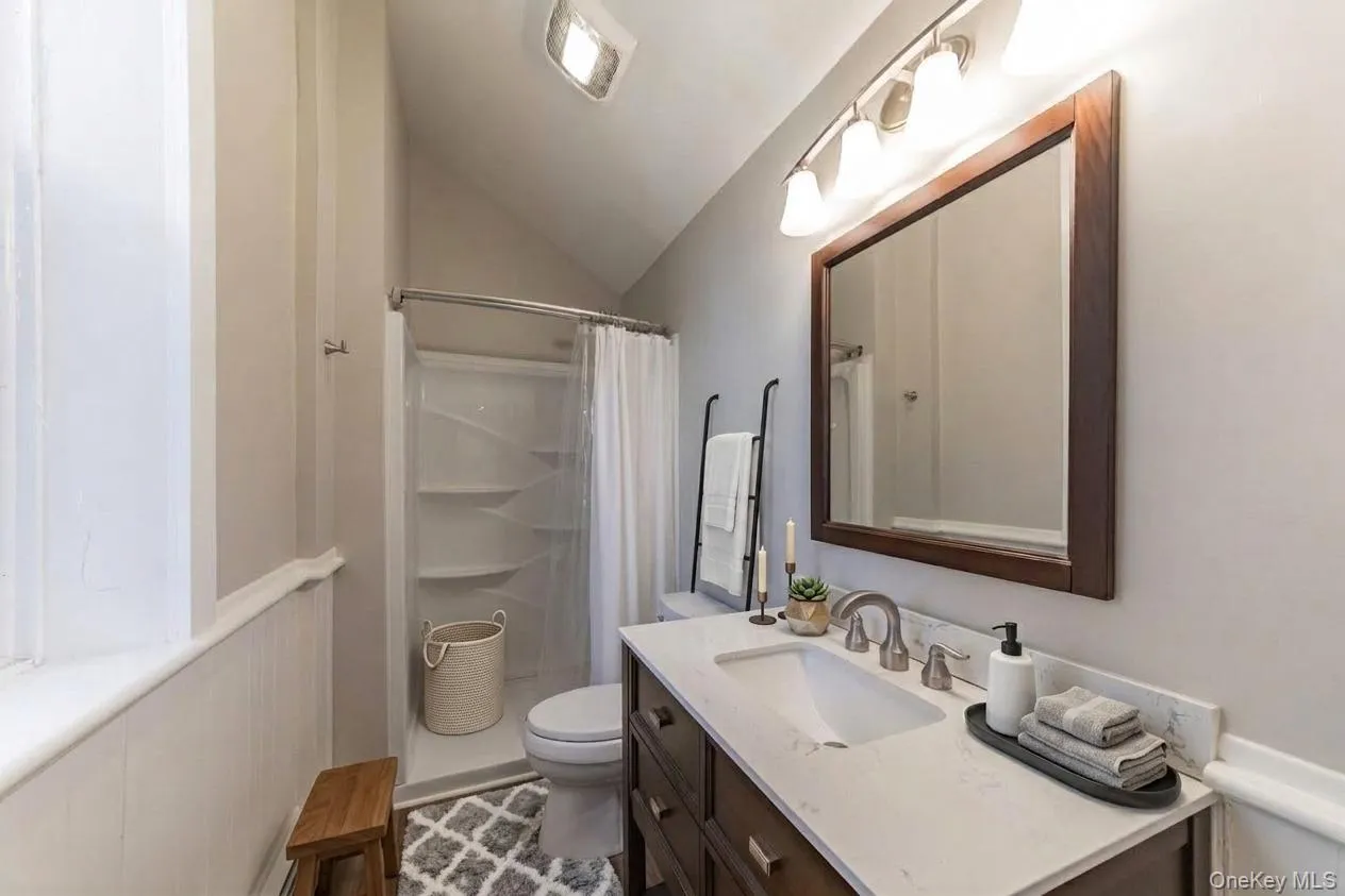 21 Idlewild Avenue, Cornwall, NY, 1 Bedroom Bedrooms, 4 Room Rooms,1 BathroomBathrooms,Residential Lease,For Rent,Idlewild,0,1061684 21 Idlewild Avenue, Cornwall, NY, 1 Bedroom Bedrooms, 4 Room Rooms,1 BathroomBathrooms,Residential Lease,For Rent,Idlewild,0,1061684