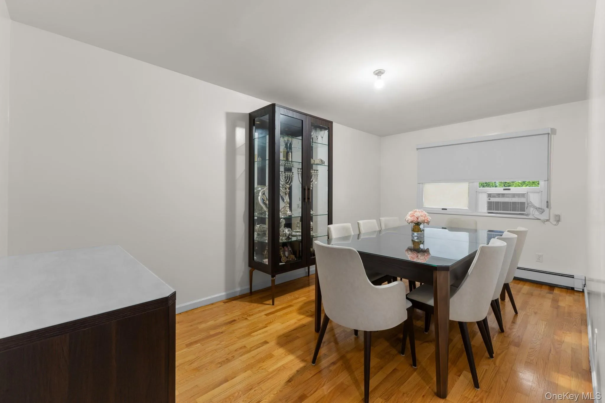 28 Calvert Drive, Ramapo, NY, 9 Bedrooms Bedrooms, 15 Rooms Rooms,3 BathroomsBathrooms,Residential,For Rent,Calvert,0,1061690 28 Calvert Drive, Ramapo, NY, 9 Bedrooms Bedrooms, 15 Rooms Rooms,3 BathroomsBathrooms,Residential,For Rent,Calvert,0,1061690