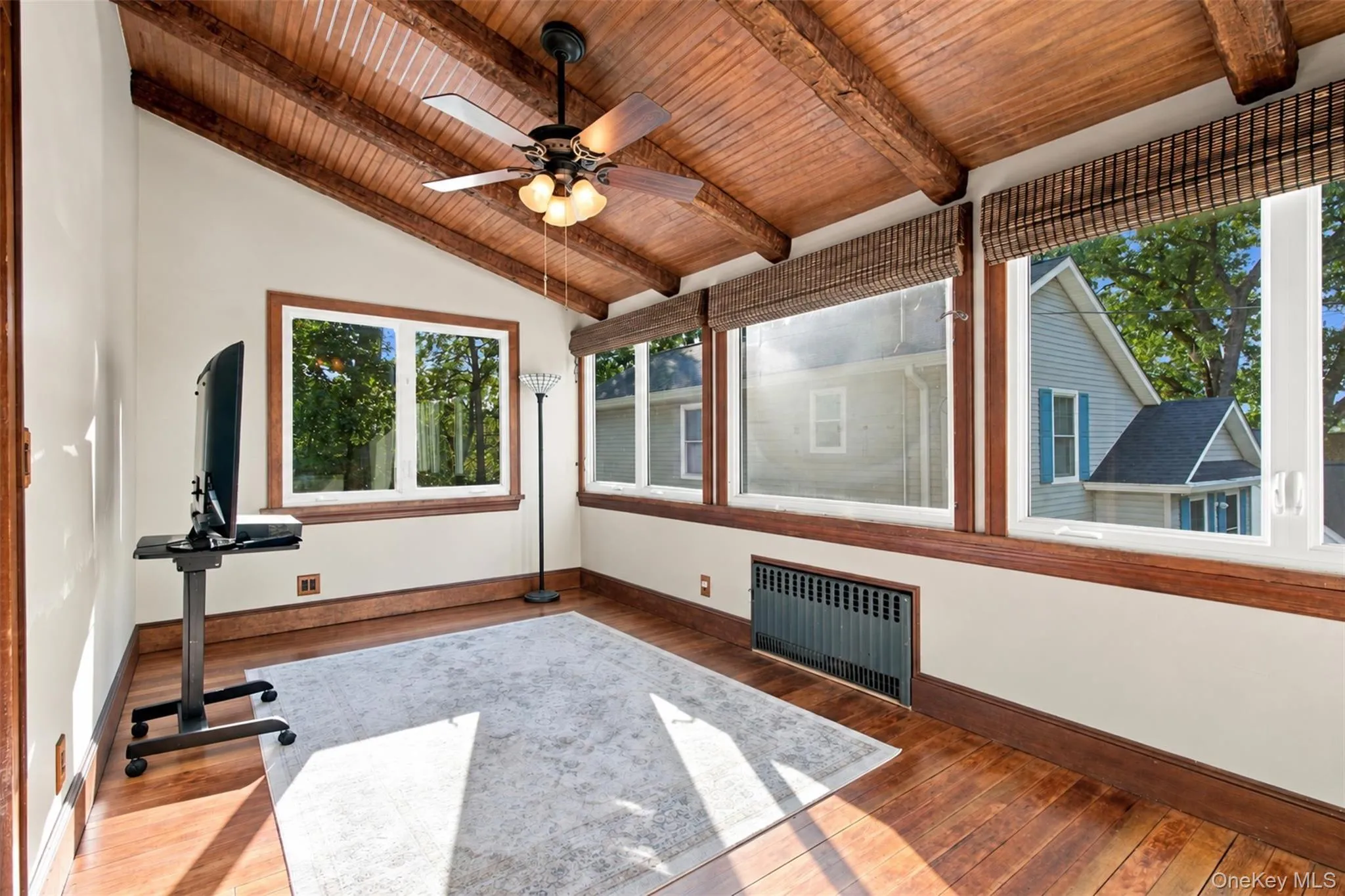34 General Heath Avenue, White Plains, NY, 3 Bedrooms Bedrooms, 7 Rooms Rooms,1 BathroomBathrooms,Residential,For Rent,General Heath,0,1061698 34 General Heath Avenue, White Plains, NY, 3 Bedrooms Bedrooms, 7 Rooms Rooms,1 BathroomBathrooms,Residential,For Rent,General Heath,0,1061698