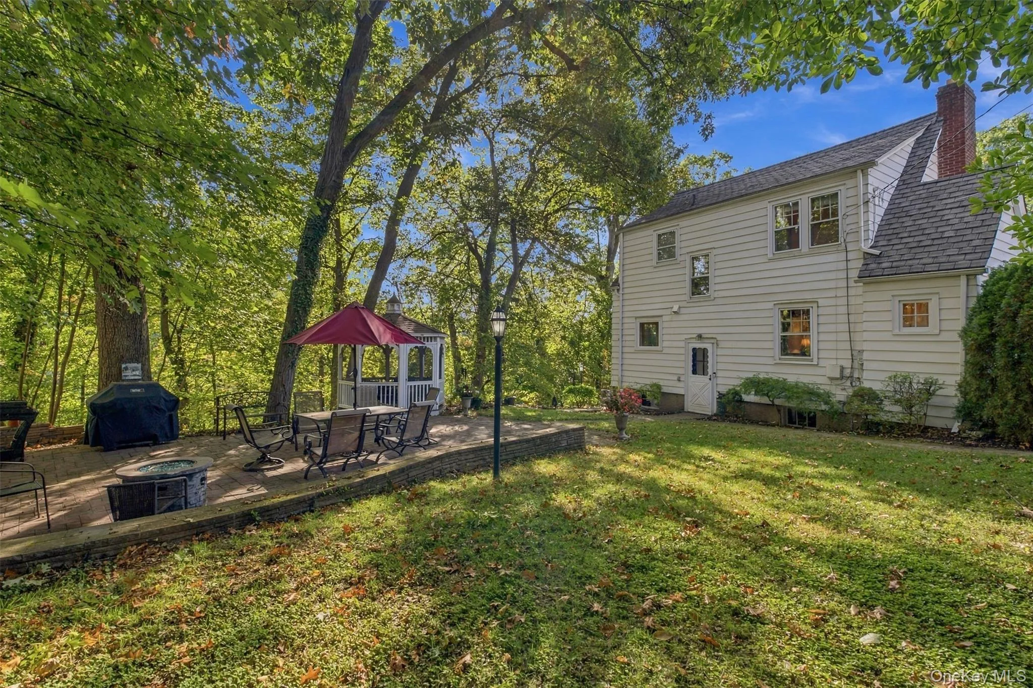 34 General Heath Avenue, White Plains, NY, 3 Bedrooms Bedrooms, 7 Rooms Rooms,1 BathroomBathrooms,Residential,For Rent,General Heath,0,1061698 34 General Heath Avenue, White Plains, NY, 3 Bedrooms Bedrooms, 7 Rooms Rooms,1 BathroomBathrooms,Residential,For Rent,General Heath,0,1061698