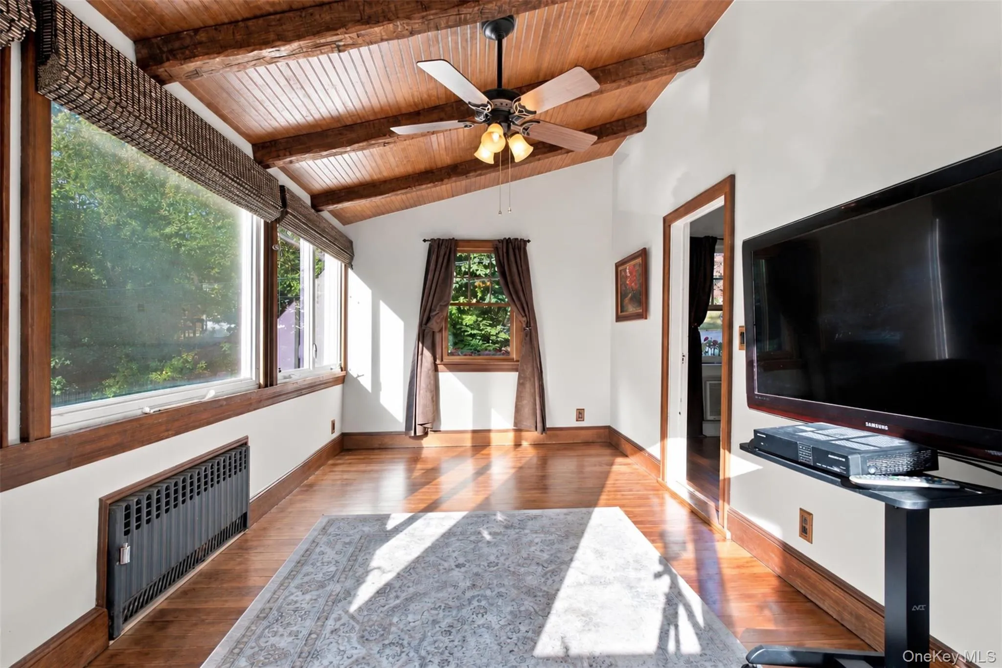 34 General Heath Avenue, White Plains, NY, 3 Bedrooms Bedrooms, 7 Rooms Rooms,1 BathroomBathrooms,Residential,For Rent,General Heath,0,1061698 34 General Heath Avenue, White Plains, NY, 3 Bedrooms Bedrooms, 7 Rooms Rooms,1 BathroomBathrooms,Residential,For Rent,General Heath,0,1061698