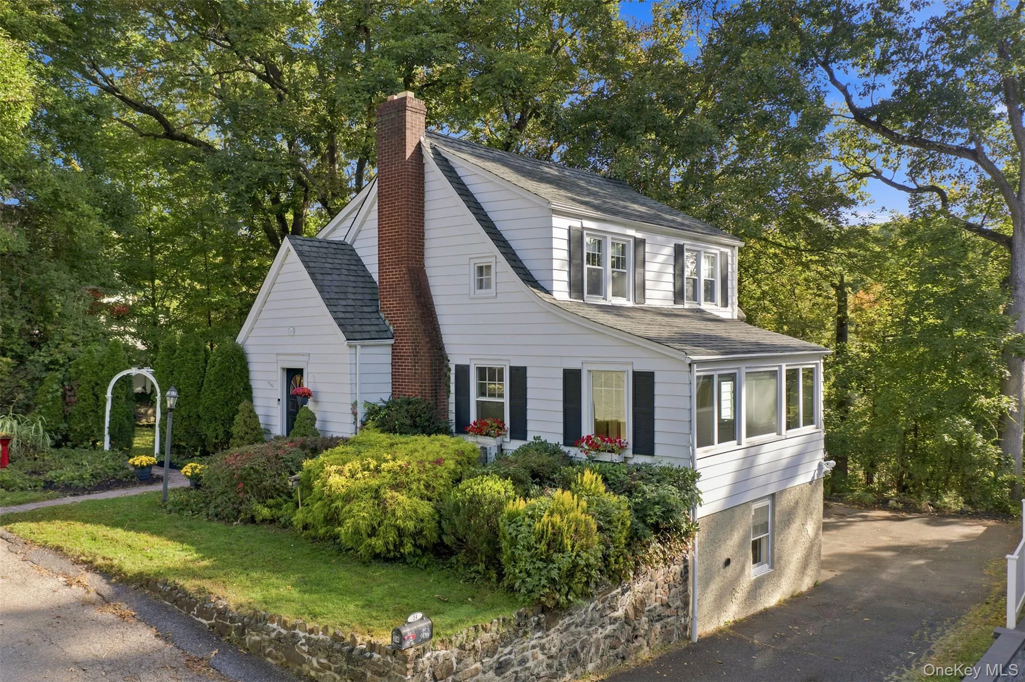 34 General Heath Avenue, White Plains, NY, 3 Bedrooms Bedrooms, 7 Rooms Rooms,1 BathroomBathrooms,Residential,For Rent,General Heath,0,1061698 34 General Heath Avenue, White Plains, NY, 3 Bedrooms Bedrooms, 7 Rooms Rooms,1 BathroomBathrooms,Residential,For Rent,General Heath,0,1061698
