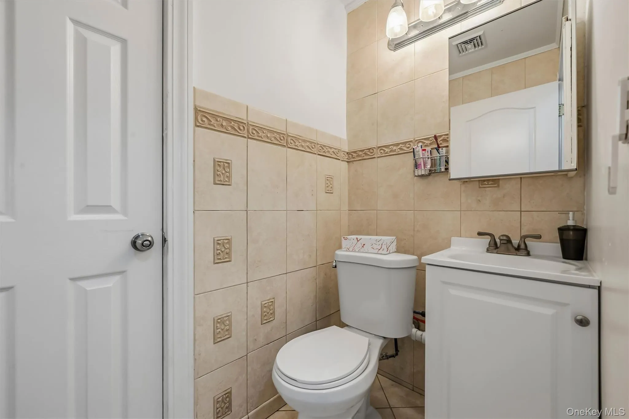 7 Woodridge Drive, Haverstraw, NY, 3 Bedrooms Bedrooms, 7 Rooms Rooms,1 BathroomBathrooms,Residential,For Rent,Woodridge,0,1061703 7 Woodridge Drive, Haverstraw, NY, 3 Bedrooms Bedrooms, 7 Rooms Rooms,1 BathroomBathrooms,Residential,For Rent,Woodridge,0,1061703