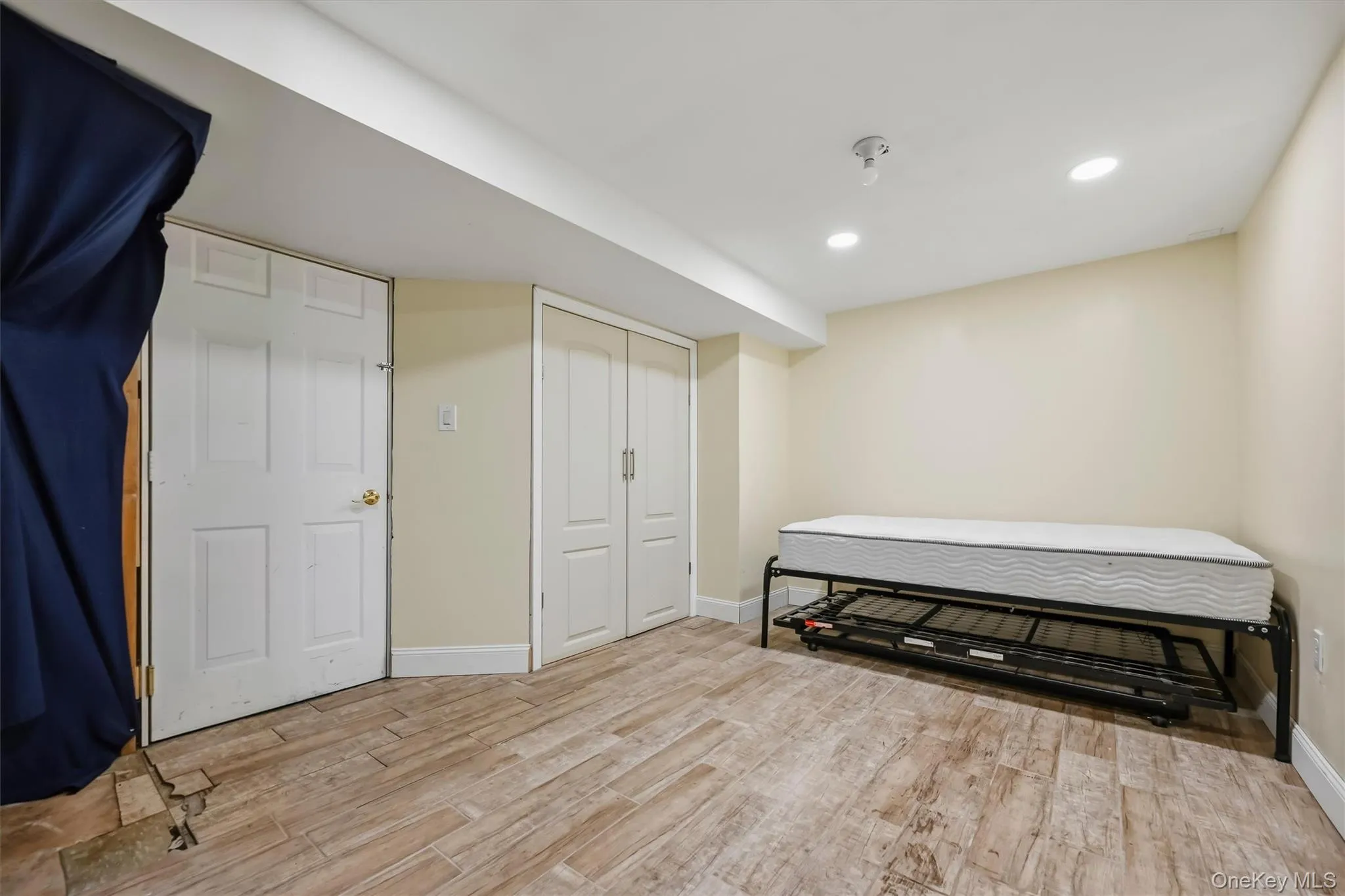 7 Woodridge Drive, Haverstraw, NY, 3 Bedrooms Bedrooms, 7 Rooms Rooms,1 BathroomBathrooms,Residential,For Rent,Woodridge,0,1061703 7 Woodridge Drive, Haverstraw, NY, 3 Bedrooms Bedrooms, 7 Rooms Rooms,1 BathroomBathrooms,Residential,For Rent,Woodridge,0,1061703