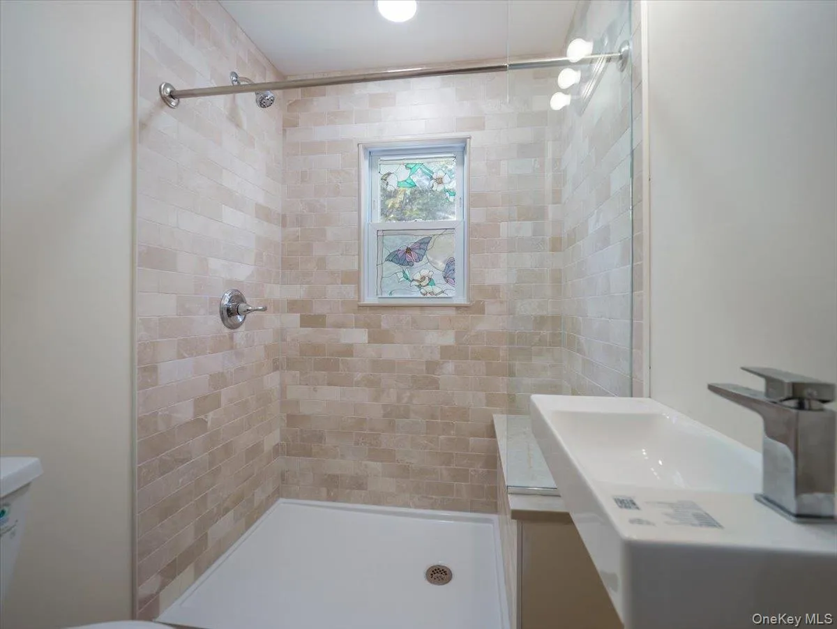 97 Old Western Highway, Orangetown, NY , With , and , 1 Room , 1 Bathroom , For , Residential Lease , For Rent , 1061705 , MLSID,1061705 97 Old Western Highway, Orangetown, NY , With , and , 1 Room , 1 Bathroom , For , Residential Lease , For Rent , 1061705 , MLSID,1061705