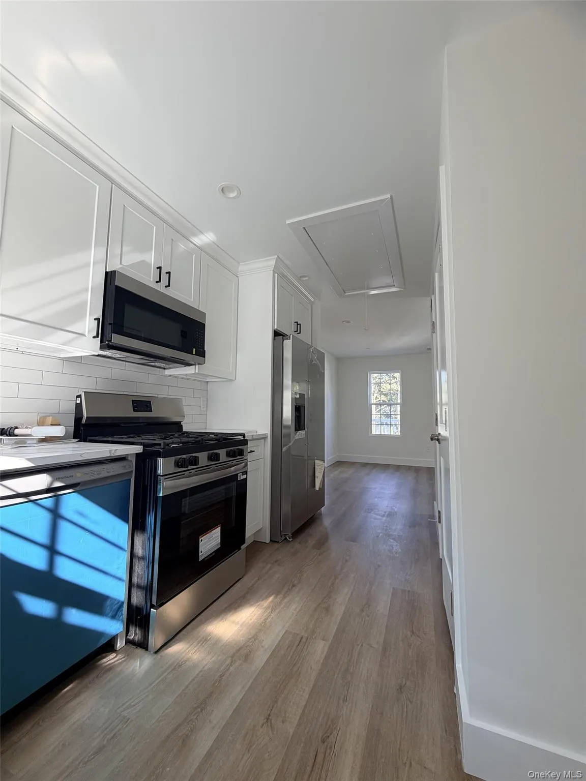 7 Patton Avenue, Babylon, NY, 2 Bedroom Bedrooms, 4 Room Rooms,1 BathroomBathrooms,Residential Lease,For Rent,Patton,0,1061709 7 Patton Avenue, Babylon, NY, 2 Bedroom Bedrooms, 4 Room Rooms,1 BathroomBathrooms,Residential Lease,For Rent,Patton,0,1061709