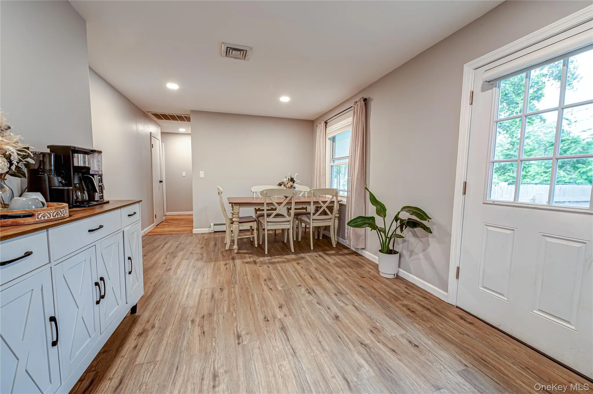 40 Lyman Road, Brookhaven, NY, 4 Bedrooms Bedrooms, 7 Rooms Rooms,2 BathroomsBathrooms,Residential,For Rent,Lyman,0,1061717 40 Lyman Road, Brookhaven, NY, 4 Bedrooms Bedrooms, 7 Rooms Rooms,2 BathroomsBathrooms,Residential,For Rent,Lyman,0,1061717
