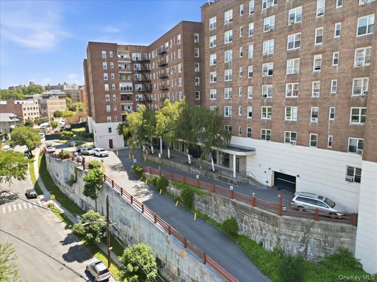 2630 Kingsbridge Terrace, New York, NY, 2 Bedrooms Bedrooms, 4 Rooms Rooms,1 BathroomBathrooms,Residential,For Rent,Kingsbridge,0,1061719 2630 Kingsbridge Terrace, New York, NY, 2 Bedrooms Bedrooms, 4 Rooms Rooms,1 BathroomBathrooms,Residential,For Rent,Kingsbridge,0,1061719