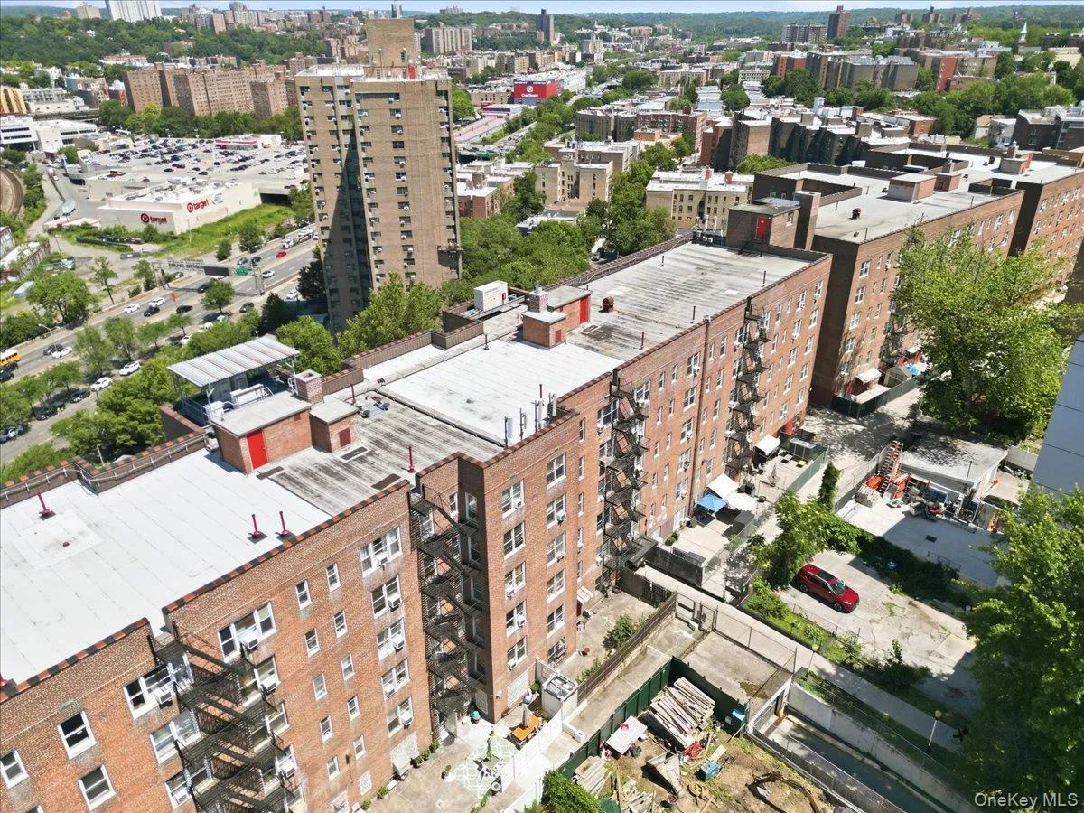 2630 Kingsbridge Terrace, New York, NY, 2 Bedrooms Bedrooms, 4 Rooms Rooms,1 BathroomBathrooms,Residential,For Rent,Kingsbridge,0,1061719 2630 Kingsbridge Terrace, New York, NY, 2 Bedrooms Bedrooms, 4 Rooms Rooms,1 BathroomBathrooms,Residential,For Rent,Kingsbridge,0,1061719