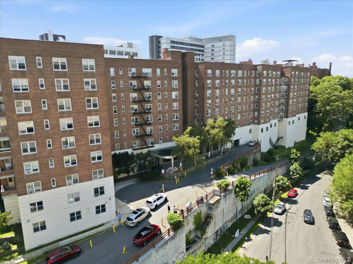 2630 Kingsbridge Terrace, New York, NY, 2 Bedrooms Bedrooms, 4 Rooms Rooms,1 BathroomBathrooms,Residential,For Rent,Kingsbridge,0,1061719 2630 Kingsbridge Terrace, New York, NY, 2 Bedrooms Bedrooms, 4 Rooms Rooms,1 BathroomBathrooms,Residential,For Rent,Kingsbridge,0,1061719