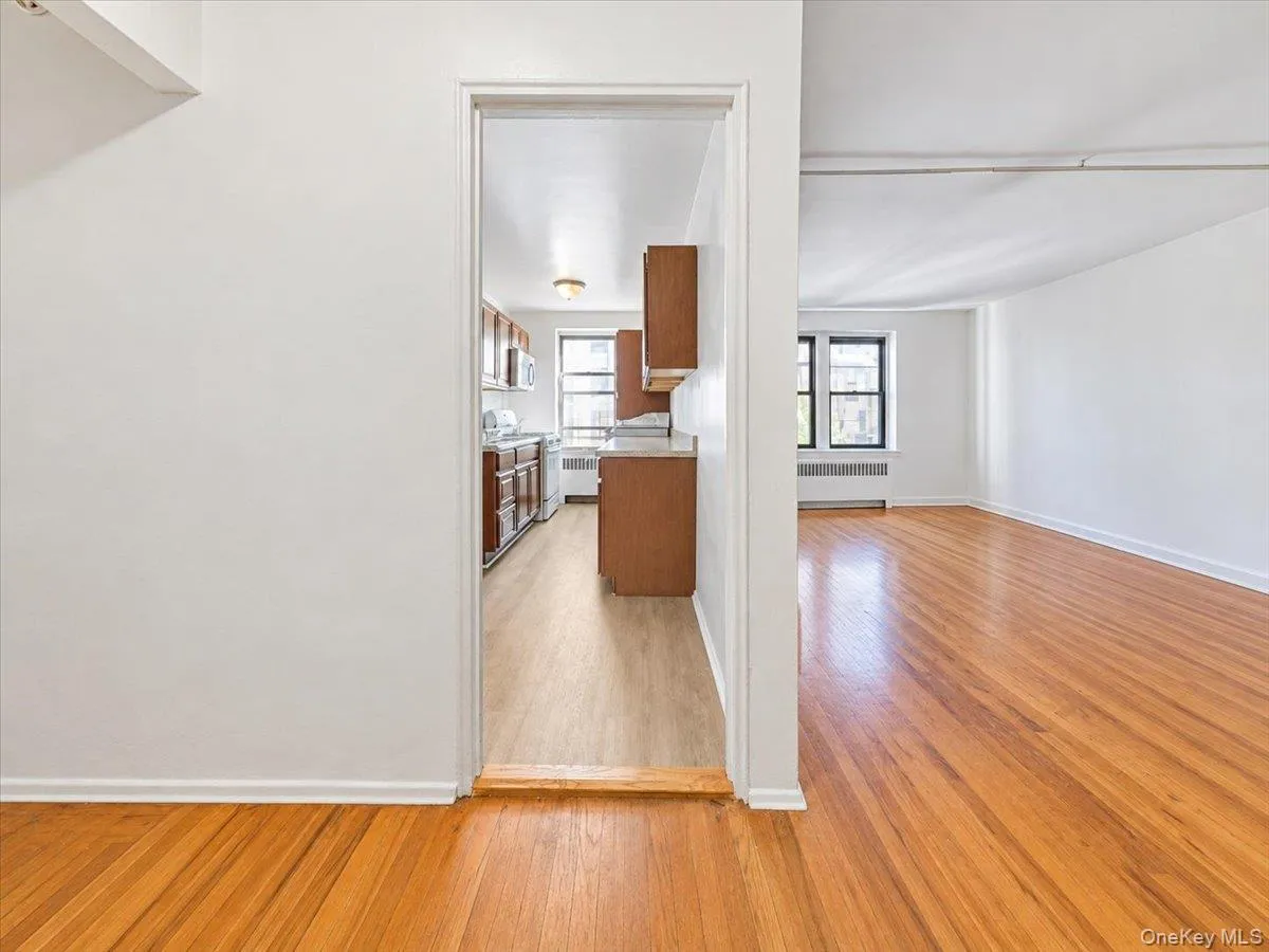 2630 Kingsbridge Terrace, New York, NY, 2 Bedrooms Bedrooms, 4 Rooms Rooms,1 BathroomBathrooms,Residential,For Rent,Kingsbridge,0,1061719 2630 Kingsbridge Terrace, New York, NY, 2 Bedrooms Bedrooms, 4 Rooms Rooms,1 BathroomBathrooms,Residential,For Rent,Kingsbridge,0,1061719