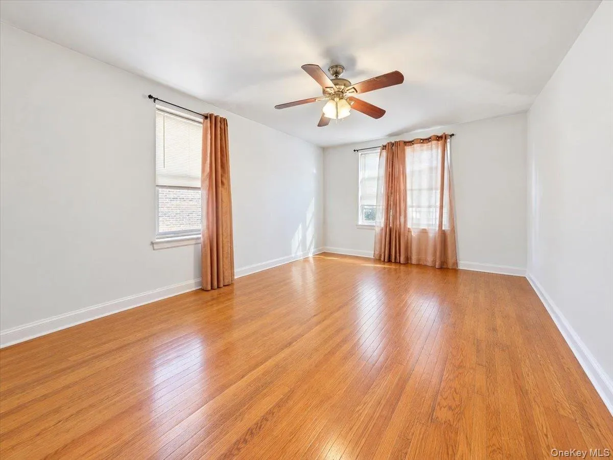 2630 Kingsbridge Terrace, New York, NY, 2 Bedrooms Bedrooms, 4 Rooms Rooms,1 BathroomBathrooms,Residential,For Rent,Kingsbridge,0,1061719 2630 Kingsbridge Terrace, New York, NY, 2 Bedrooms Bedrooms, 4 Rooms Rooms,1 BathroomBathrooms,Residential,For Rent,Kingsbridge,0,1061719