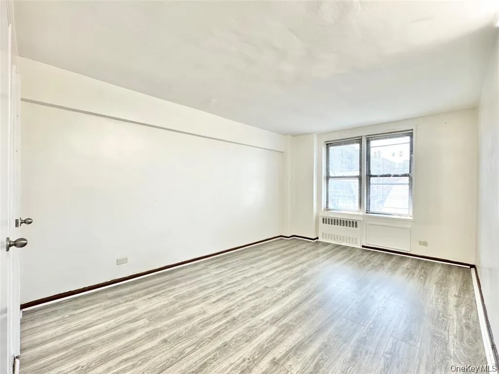 83-25 Vietor Avenue, New York, NY, 1 Bedroom Bedrooms, 4 Rooms Rooms,1 BathroomBathrooms,Residential,For Rent,Vietor,0,1061720 83-25 Vietor Avenue, New York, NY, 1 Bedroom Bedrooms, 4 Rooms Rooms,1 BathroomBathrooms,Residential,For Rent,Vietor,0,1061720
