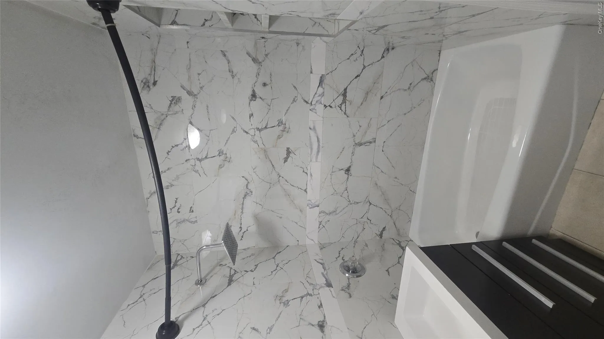 132-18 Avery Avenue, New York, NY, 1 Bedroom Bedrooms, 3 Rooms Rooms,1 BathroomBathrooms,Residential,For Rent,Avery,0,1061724 132-18 Avery Avenue, New York, NY, 1 Bedroom Bedrooms, 3 Rooms Rooms,1 BathroomBathrooms,Residential,For Rent,Avery,0,1061724