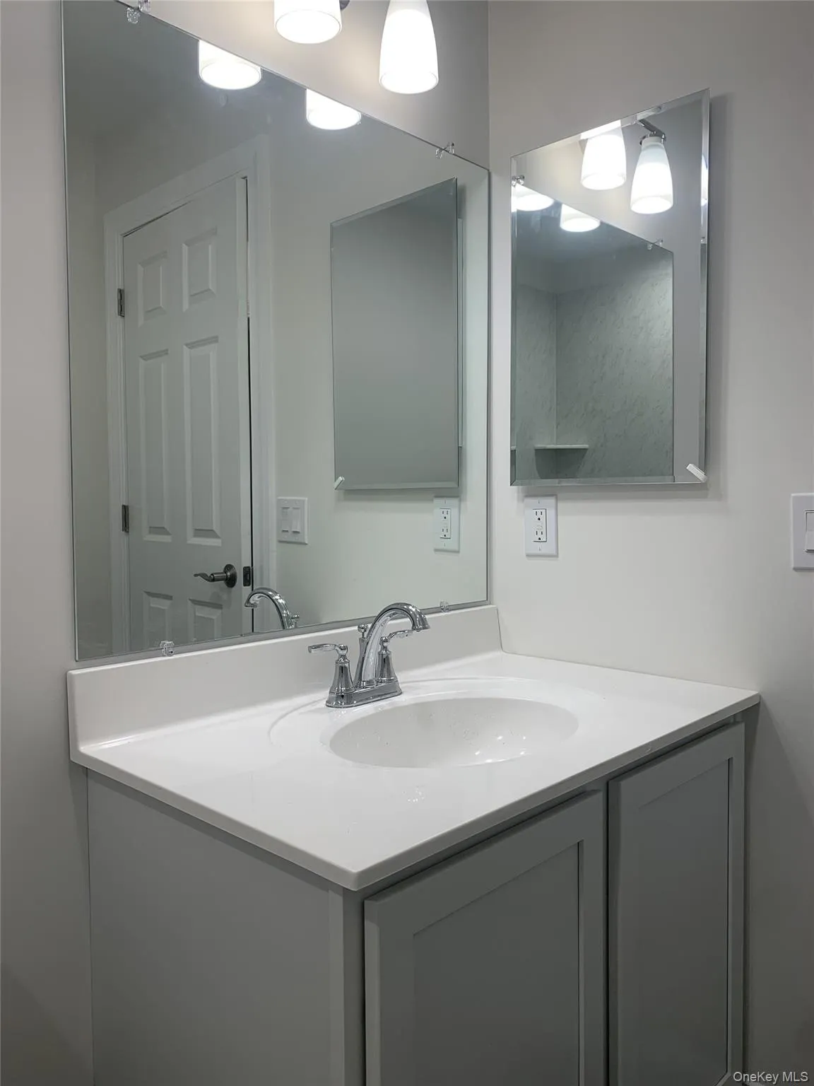 6 Horseshoe Drive, Poughkeepsie, NY, 2 Bedrooms Bedrooms, 10 Rooms Rooms,3 BathroomsBathrooms,Residential,For Rent,Horseshoe,0,1061728 6 Horseshoe Drive, Poughkeepsie, NY, 2 Bedrooms Bedrooms, 10 Rooms Rooms,3 BathroomsBathrooms,Residential,For Rent,Horseshoe,0,1061728