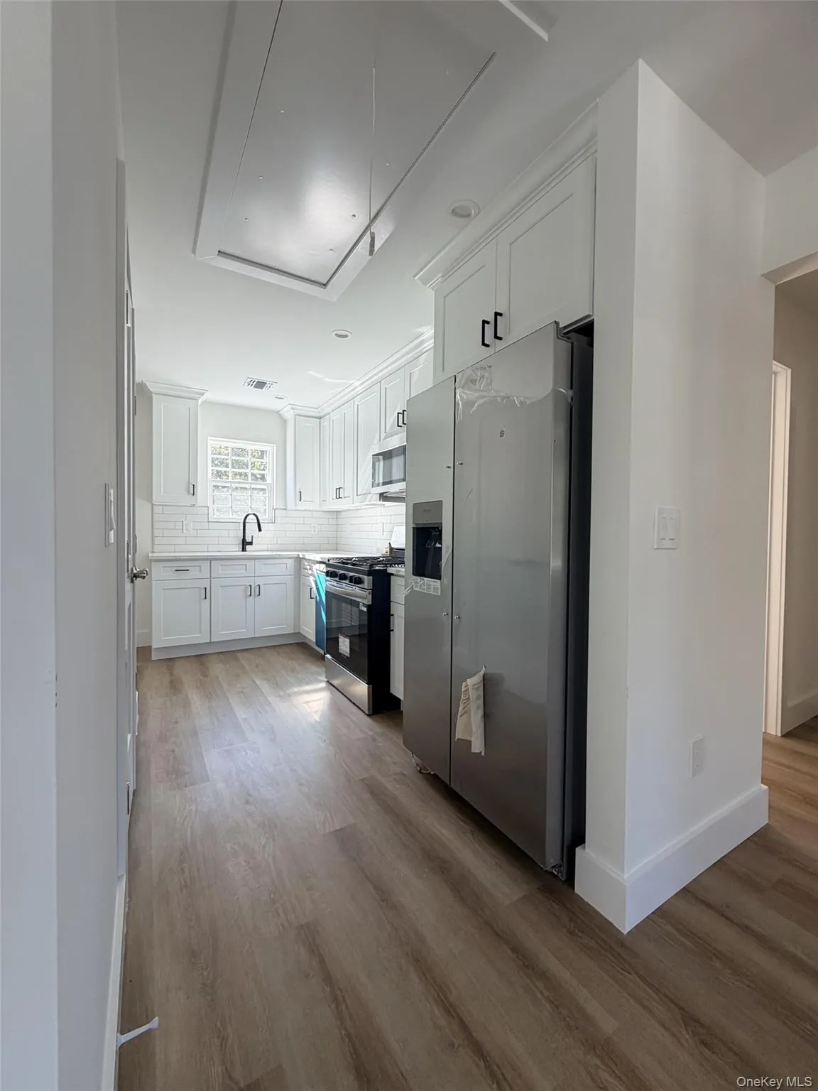7 Patton Avenue, Babylon, NY, 2 Bedroom Bedrooms, 4 Room Rooms,1 BathroomBathrooms,Residential Lease,For Rent,Patton,0,1061737 7 Patton Avenue, Babylon, NY, 2 Bedroom Bedrooms, 4 Room Rooms,1 BathroomBathrooms,Residential Lease,For Rent,Patton,0,1061737