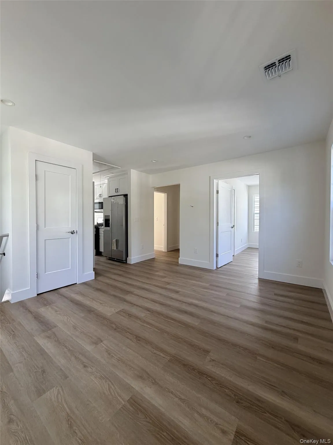 7 Patton Avenue, Babylon, NY, 2 Bedroom Bedrooms, 4 Room Rooms,1 BathroomBathrooms,Residential Lease,For Rent,Patton,0,1061746 7 Patton Avenue, Babylon, NY, 2 Bedroom Bedrooms, 4 Room Rooms,1 BathroomBathrooms,Residential Lease,For Rent,Patton,0,1061746