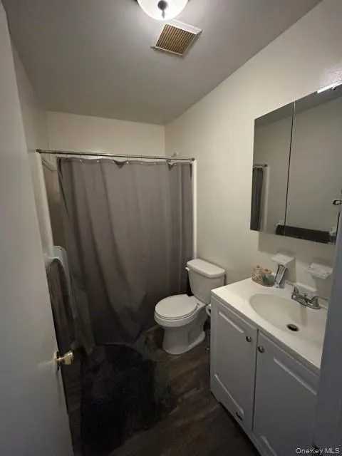 17 White Gate Road, Wappinger, NY, 1 Bedroom Bedrooms, 4 Room Rooms,1 BathroomBathrooms,Residential Lease,For Rent,White Gate,0,1061753 17 White Gate Road, Wappinger, NY, 1 Bedroom Bedrooms, 4 Room Rooms,1 BathroomBathrooms,Residential Lease,For Rent,White Gate,0,1061753