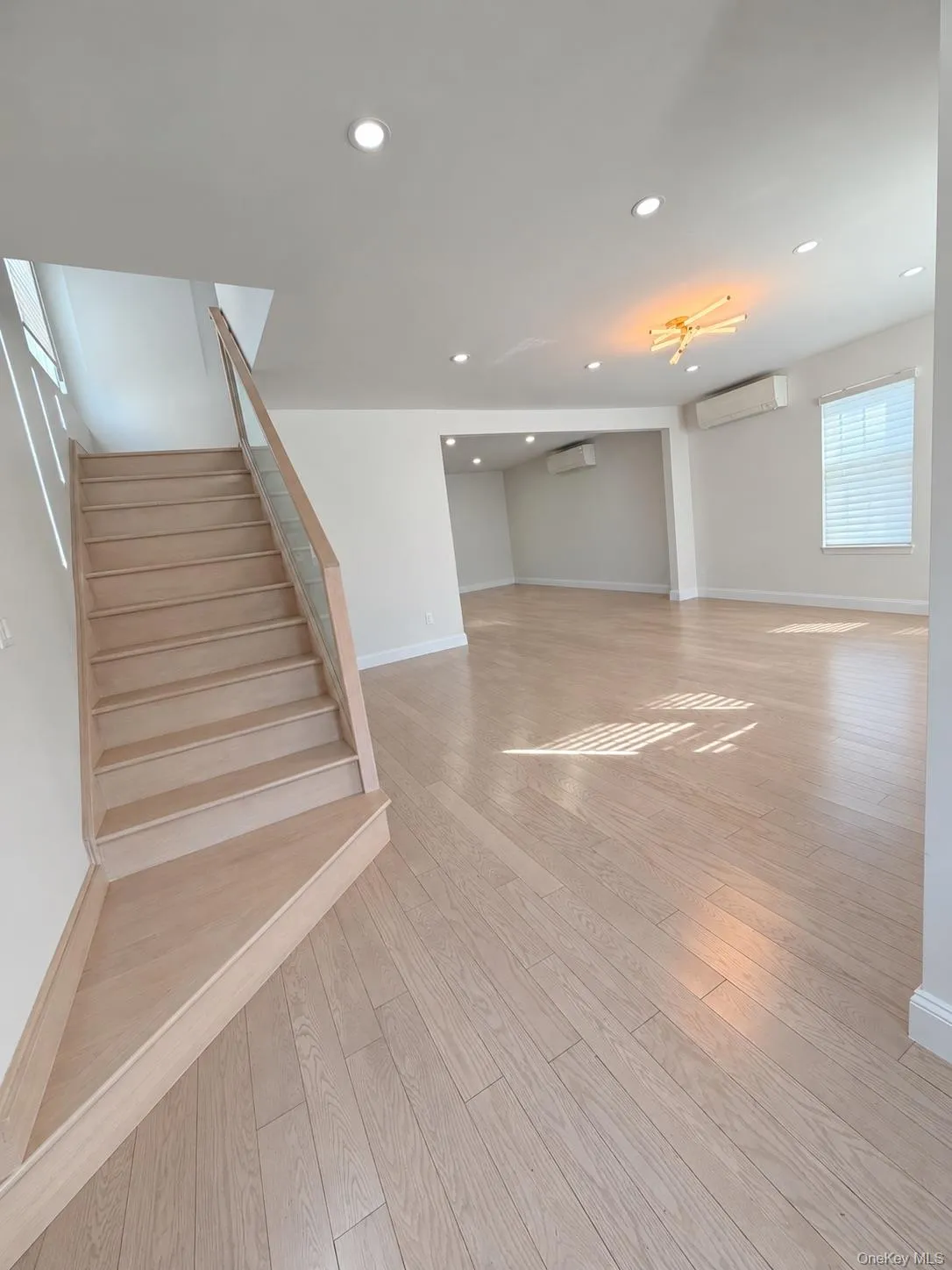 16945 23rd Avenue, New York, NY, 5 Bedrooms Bedrooms, 9 Rooms Rooms,3 BathroomsBathrooms,Residential,For Rent,23rd,0,1061756 16945 23rd Avenue, New York, NY, 5 Bedrooms Bedrooms, 9 Rooms Rooms,3 BathroomsBathrooms,Residential,For Rent,23rd,0,1061756