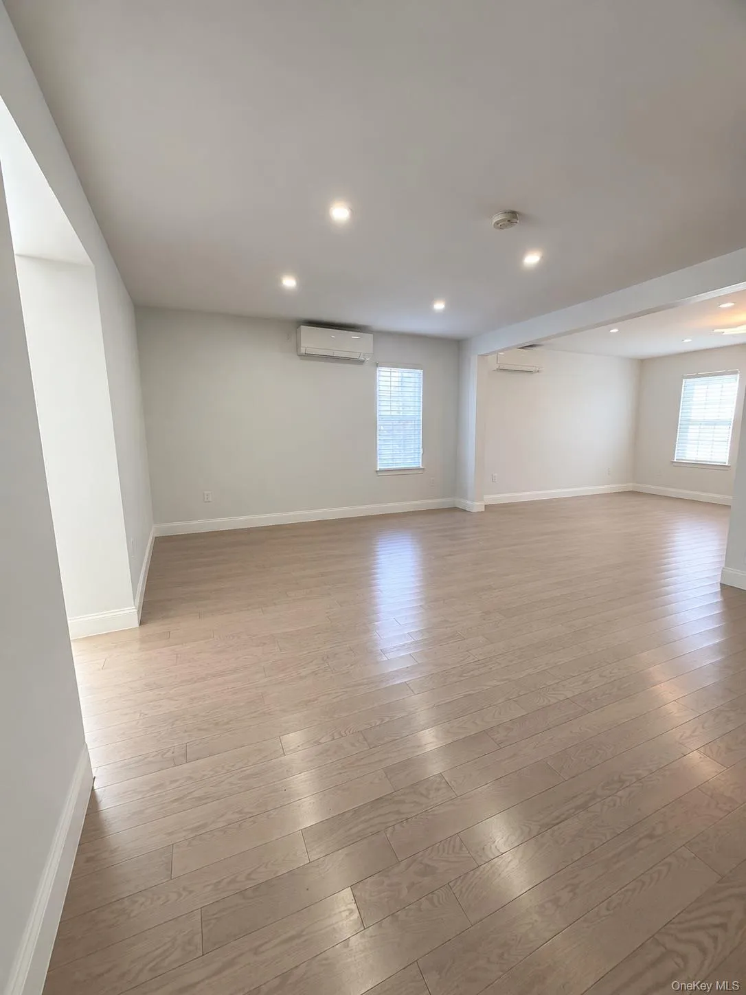 16945 23rd Avenue, New York, NY, 5 Bedrooms Bedrooms, 9 Rooms Rooms,3 BathroomsBathrooms,Residential,For Rent,23rd,0,1061756 16945 23rd Avenue, New York, NY, 5 Bedrooms Bedrooms, 9 Rooms Rooms,3 BathroomsBathrooms,Residential,For Rent,23rd,0,1061756