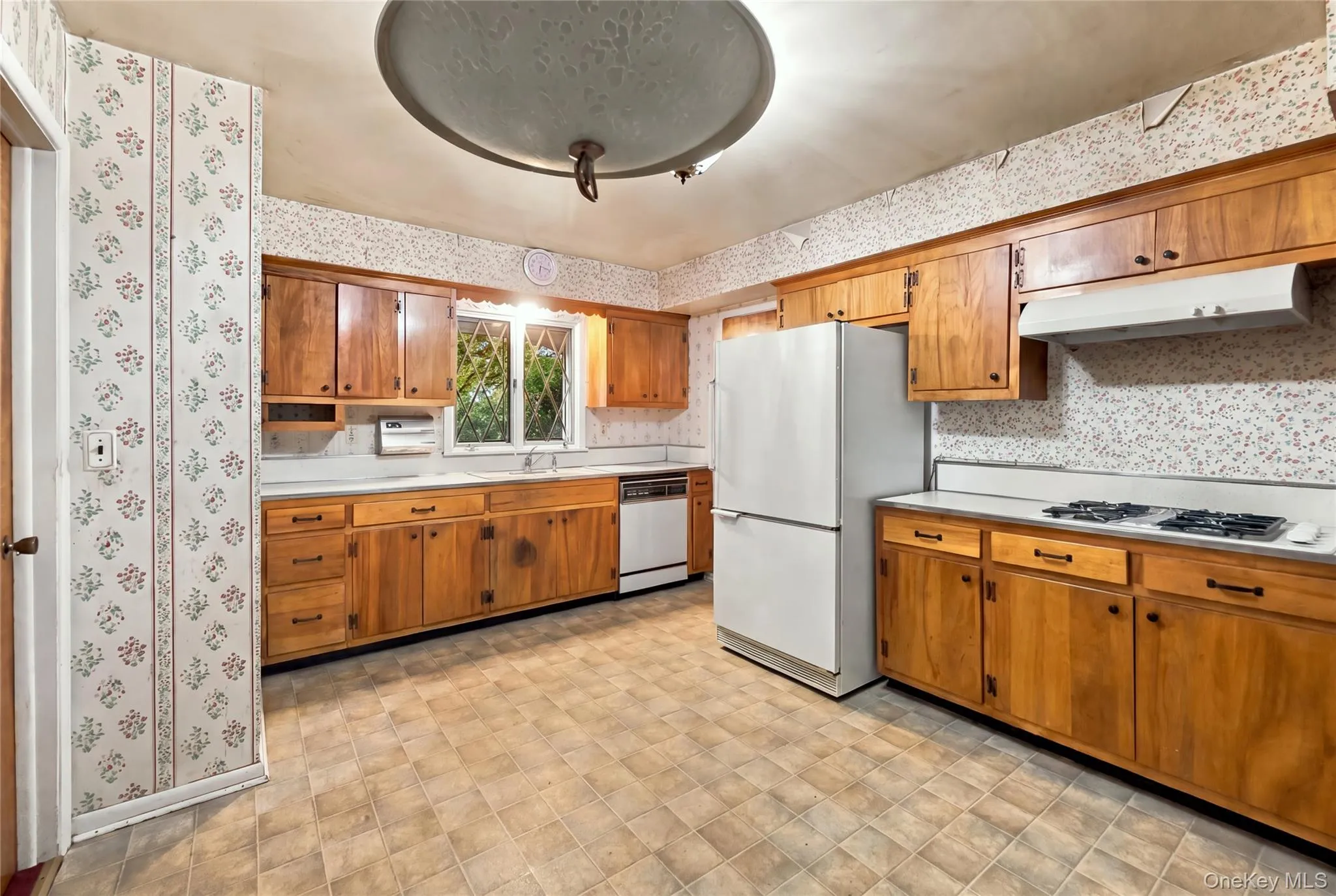 15 River Road, Ramapo, NY, 4 Bedrooms Bedrooms, 8 Rooms Rooms,2 BathroomsBathrooms,Residential,For Rent,River,0,1061759 15 River Road, Ramapo, NY, 4 Bedrooms Bedrooms, 8 Rooms Rooms,2 BathroomsBathrooms,Residential,For Rent,River,0,1061759