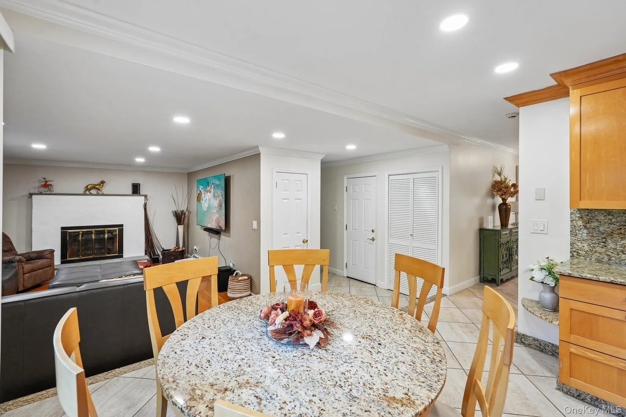 7 Edgebrook Court, Clarkstown, NY, 6 Bedrooms Bedrooms, 16 Rooms Rooms,3 BathroomsBathrooms,Residential,For Rent,Edgebrook,0,1061765 7 Edgebrook Court, Clarkstown, NY, 6 Bedrooms Bedrooms, 16 Rooms Rooms,3 BathroomsBathrooms,Residential,For Rent,Edgebrook,0,1061765