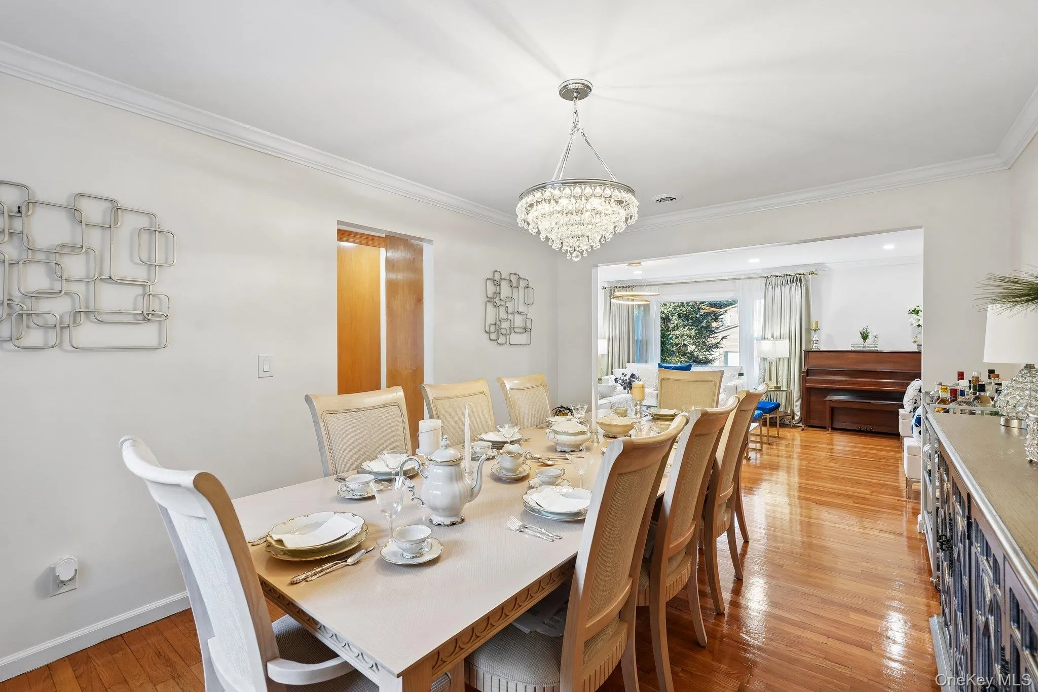 7 Edgebrook Court, Clarkstown, NY, 6 Bedrooms Bedrooms, 16 Rooms Rooms,3 BathroomsBathrooms,Residential,For Rent,Edgebrook,0,1061765 7 Edgebrook Court, Clarkstown, NY, 6 Bedrooms Bedrooms, 16 Rooms Rooms,3 BathroomsBathrooms,Residential,For Rent,Edgebrook,0,1061765