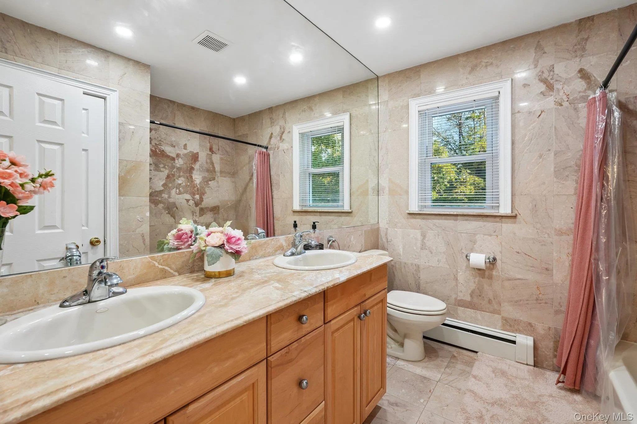 7 Edgebrook Court, Clarkstown, NY, 6 Bedrooms Bedrooms, 16 Rooms Rooms,3 BathroomsBathrooms,Residential,For Rent,Edgebrook,0,1061765 7 Edgebrook Court, Clarkstown, NY, 6 Bedrooms Bedrooms, 16 Rooms Rooms,3 BathroomsBathrooms,Residential,For Rent,Edgebrook,0,1061765