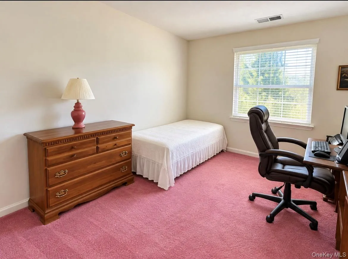 33 Perri Circle, Brookhaven, NY, 3 Bedrooms Bedrooms, 9 Rooms Rooms,2 BathroomsBathrooms,Residential,For Rent,Perri,0,1061785 33 Perri Circle, Brookhaven, NY, 3 Bedrooms Bedrooms, 9 Rooms Rooms,2 BathroomsBathrooms,Residential,For Rent,Perri,0,1061785
