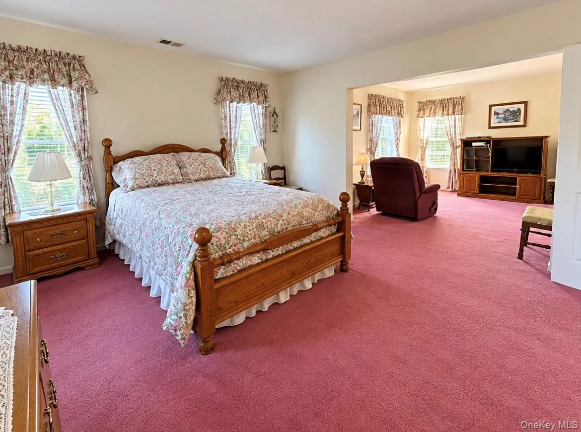 33 Perri Circle, Brookhaven, NY, 3 Bedrooms Bedrooms, 9 Rooms Rooms,2 BathroomsBathrooms,Residential,For Rent,Perri,0,1061785 33 Perri Circle, Brookhaven, NY, 3 Bedrooms Bedrooms, 9 Rooms Rooms,2 BathroomsBathrooms,Residential,For Rent,Perri,0,1061785