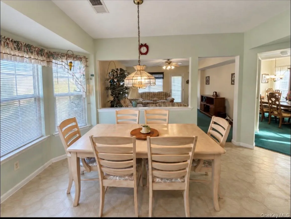 33 Perri Circle, Brookhaven, NY, 3 Bedrooms Bedrooms, 9 Rooms Rooms,2 BathroomsBathrooms,Residential,For Rent,Perri,0,1061785 33 Perri Circle, Brookhaven, NY, 3 Bedrooms Bedrooms, 9 Rooms Rooms,2 BathroomsBathrooms,Residential,For Rent,Perri,0,1061785