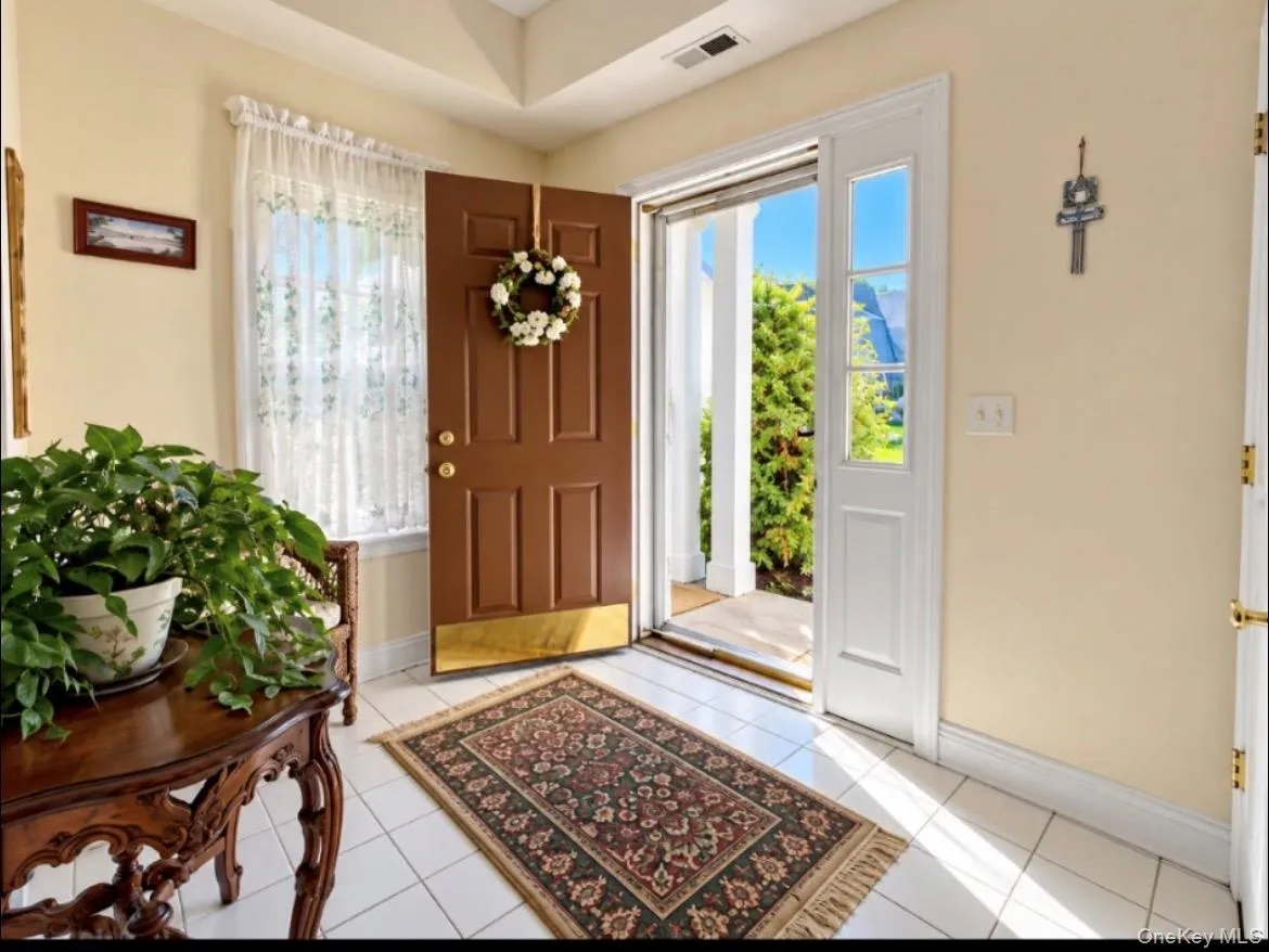 33 Perri Circle, Brookhaven, NY, 3 Bedrooms Bedrooms, 9 Rooms Rooms,2 BathroomsBathrooms,Residential,For Rent,Perri,0,1061785 33 Perri Circle, Brookhaven, NY, 3 Bedrooms Bedrooms, 9 Rooms Rooms,2 BathroomsBathrooms,Residential,For Rent,Perri,0,1061785