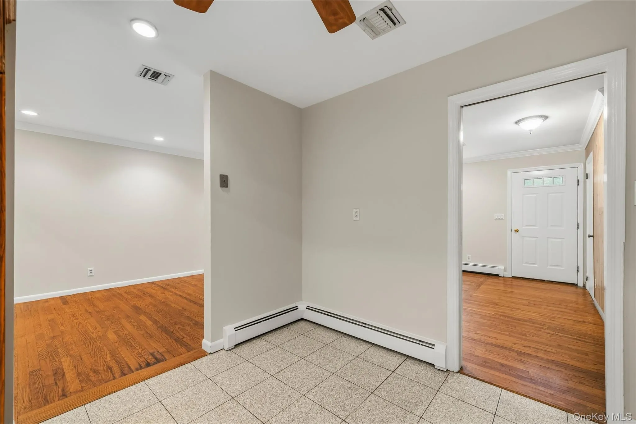 15 oak Road, Clarkstown, NY, 3 Bedrooms Bedrooms, 9 Rooms Rooms,2 BathroomsBathrooms,Residential,For Rent,oak,0,1061793 15 oak Road, Clarkstown, NY, 3 Bedrooms Bedrooms, 9 Rooms Rooms,2 BathroomsBathrooms,Residential,For Rent,oak,0,1061793