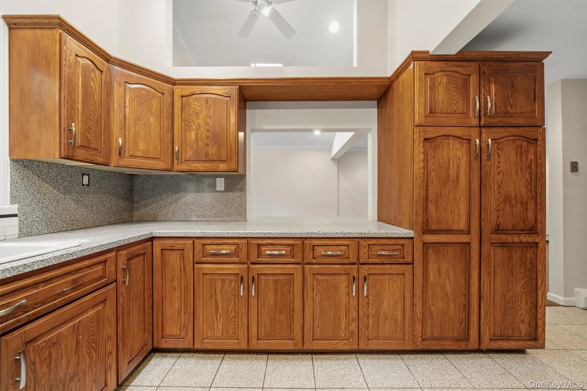 15 oak Road, Clarkstown, NY, 3 Bedrooms Bedrooms, 9 Rooms Rooms,2 BathroomsBathrooms,Residential,For Rent,oak,0,1061793 15 oak Road, Clarkstown, NY, 3 Bedrooms Bedrooms, 9 Rooms Rooms,2 BathroomsBathrooms,Residential,For Rent,oak,0,1061793
